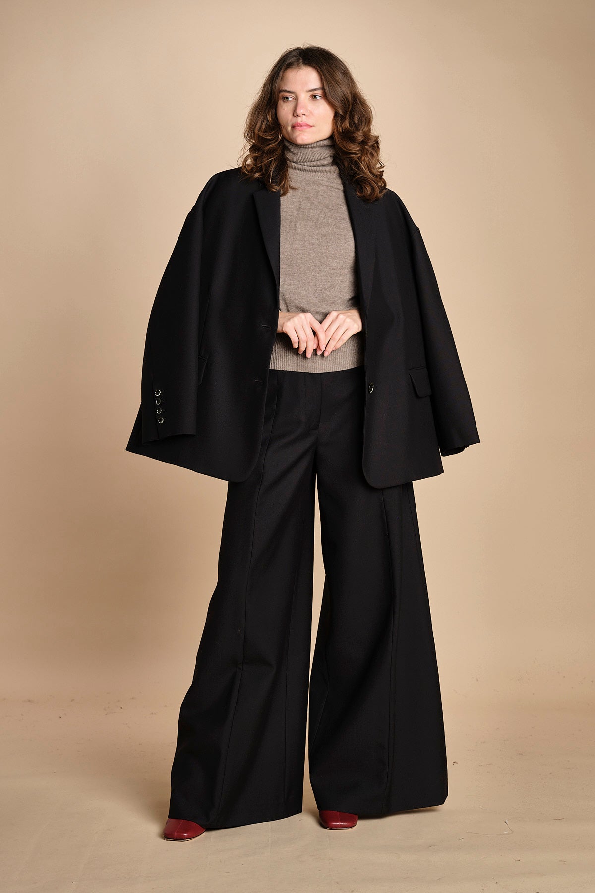 pantalone con nervature. ORIANNA ORN01 NERO nine in the morning 