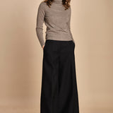 pantalone con nervature. ORIANNA ORN01 NERO nine in the morning 