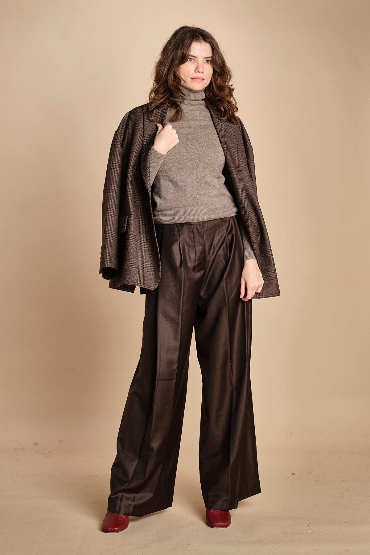 pantalone due pinces lana e seta. PETRA PE80 MORO nine in the morning 