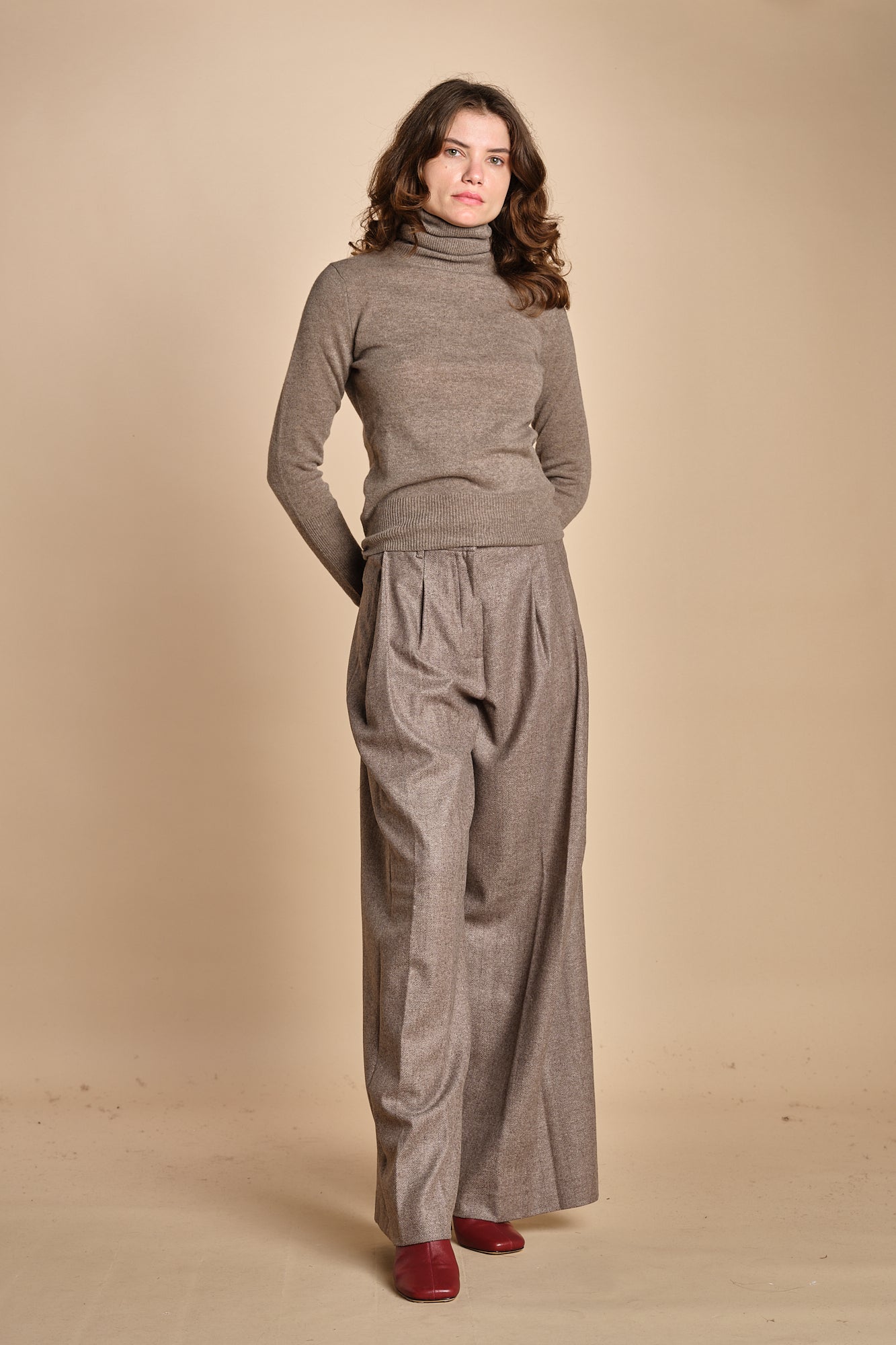 pantalone due pinces lana e seta. PETRA PE81 RES MA nine in the morning 
