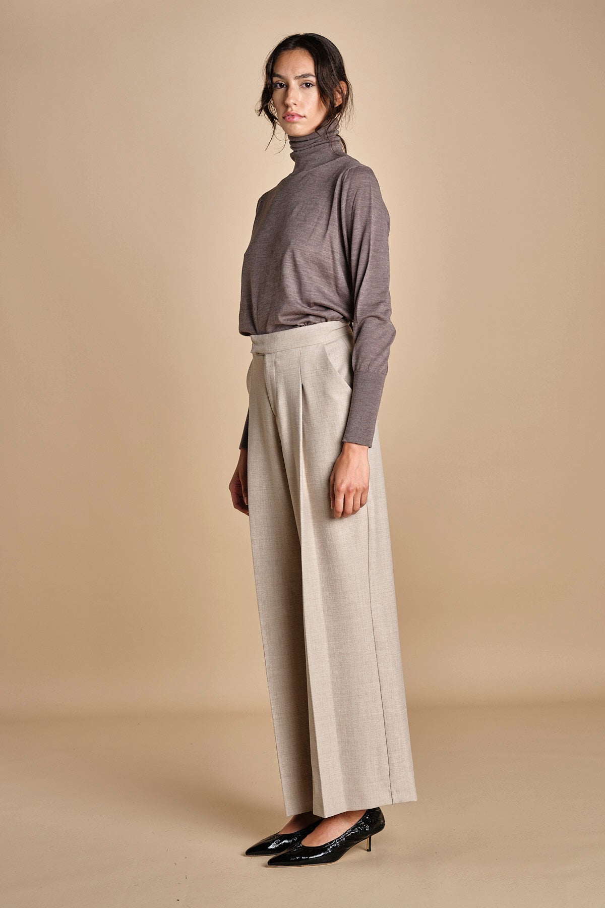 pantalone con pinces GRACE F25-040 092 DRIFWOOD oscar 