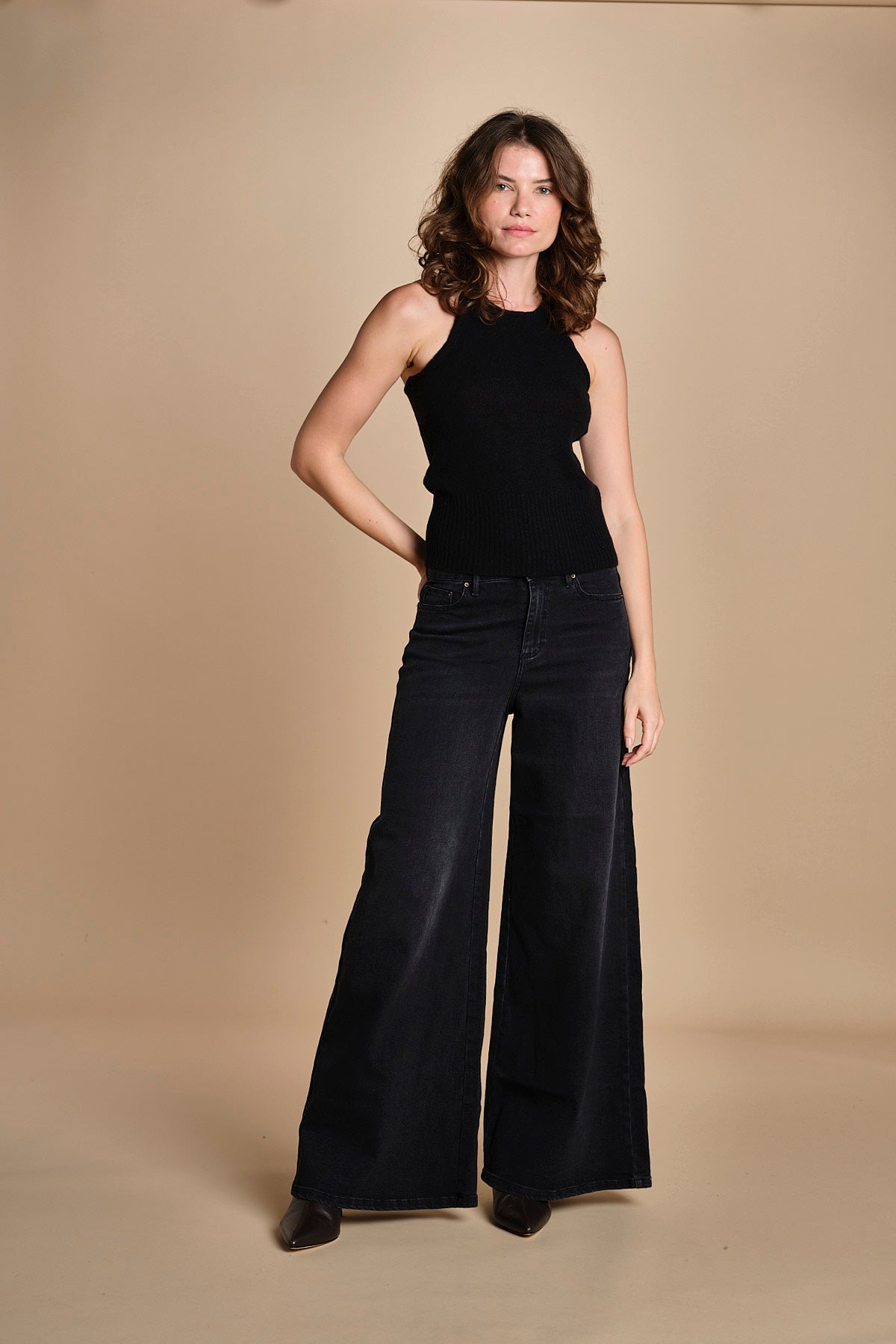 79% COTONE 14% LYOCELL 6%ELASTOMULTIESTERE 1% ELASTANE SERENA XJN02 BLACK DENIM STRETCH ps don't forget me 
