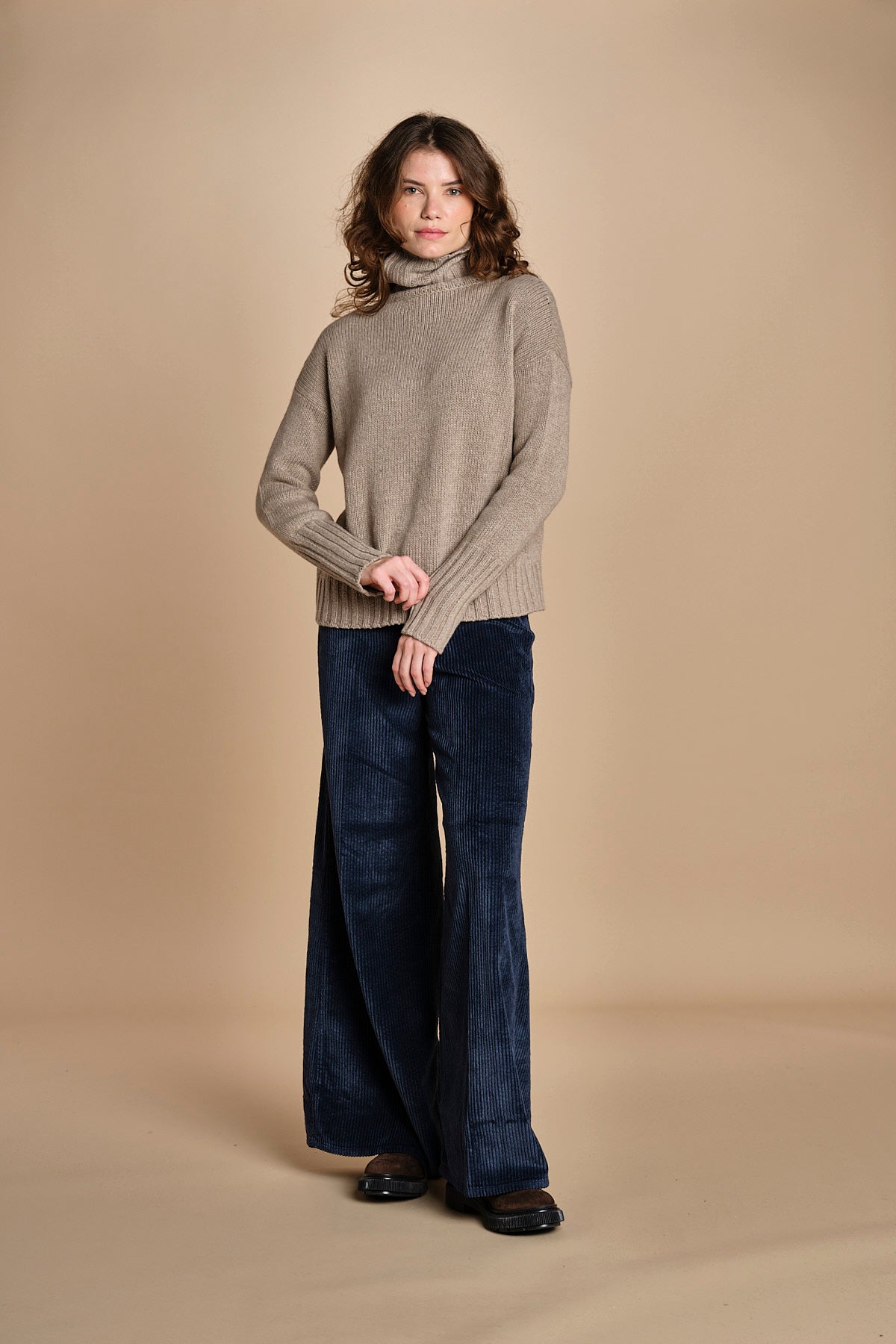 73% COTONE 25%MODAL 2% ELASTAN SERENA XV02 040 BLU NOTTE ps don't forget me 