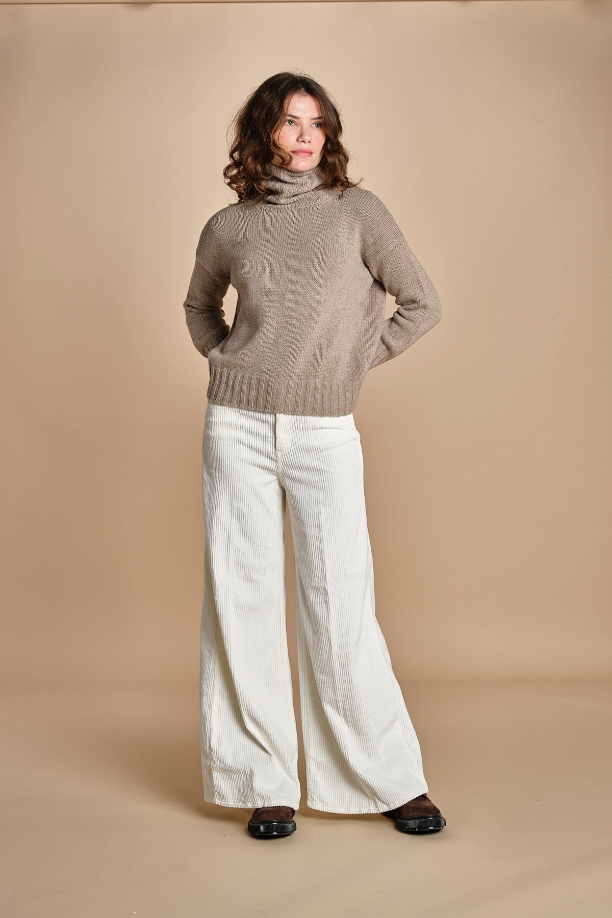 73% COTONE 25%MODAL 2% ELASTAN SERENA XV02 043 LATTE ps don't forget me 