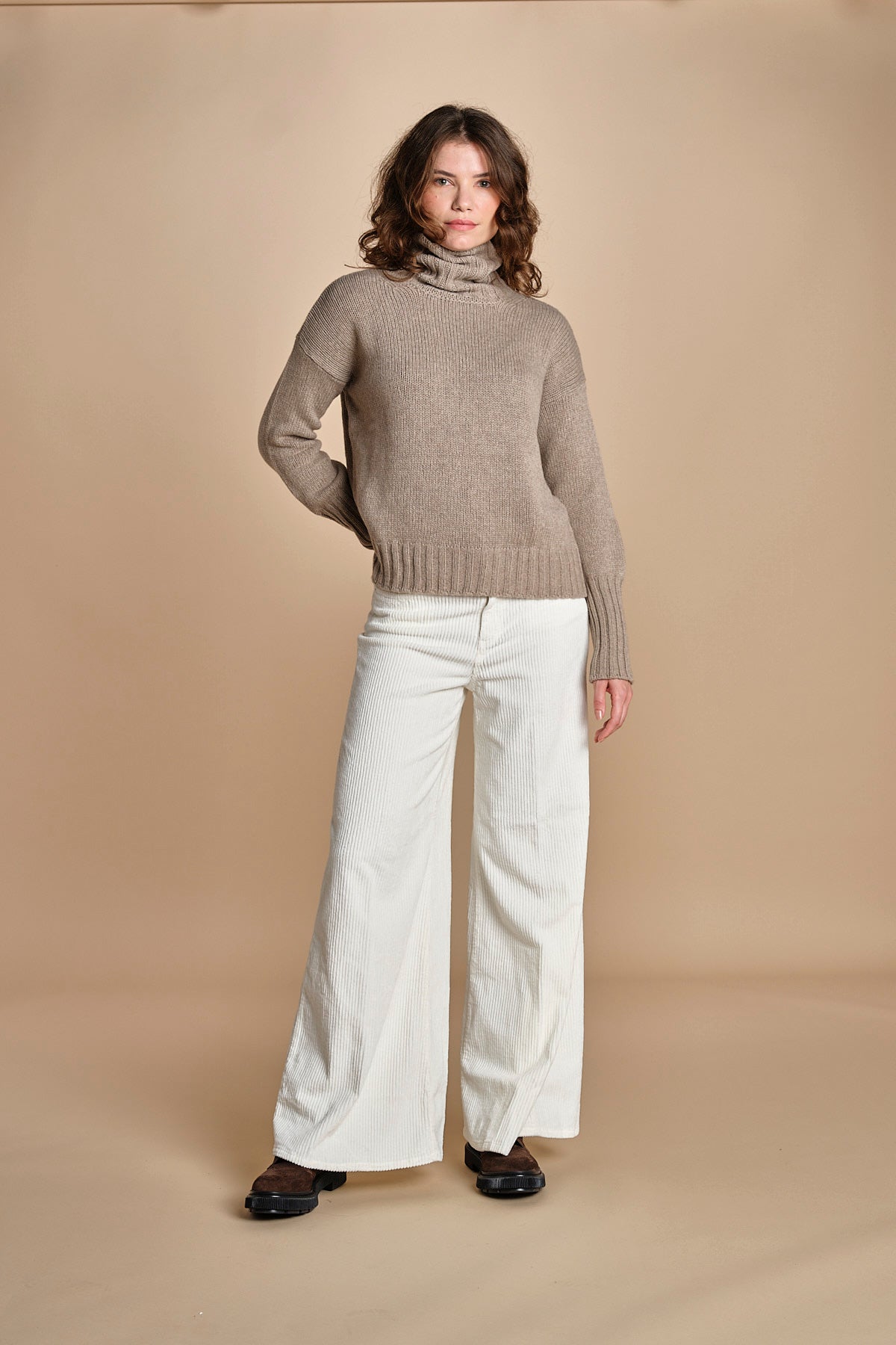 73% COTONE 25%MODAL 2% ELASTAN SERENA XV02 043 LATTE ps don't forget me 