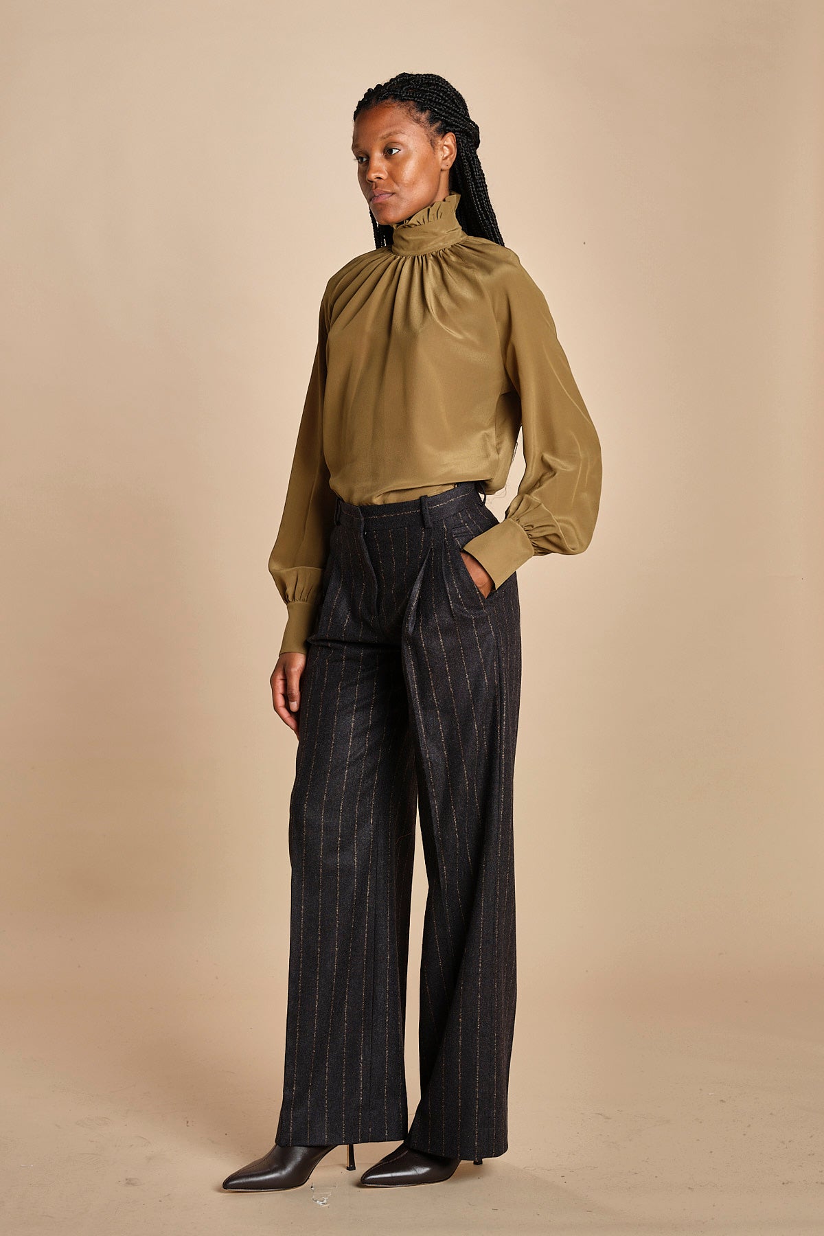 pantalone gessato con pinces MAFALDA 357507146 73 quelledue 