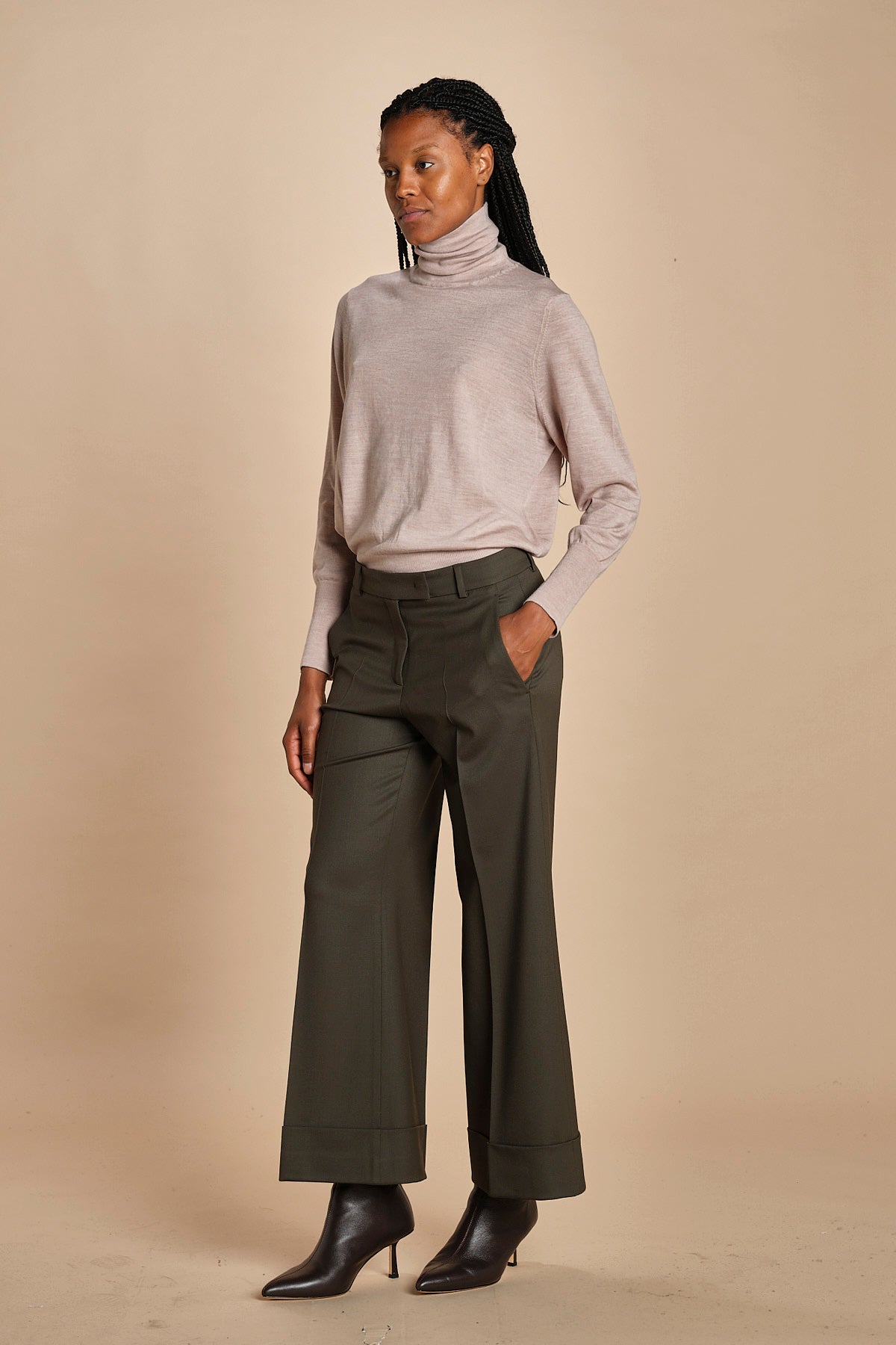 pantalone cropped con risvolto in gabardina MELODIA 652339 44 quelledue 