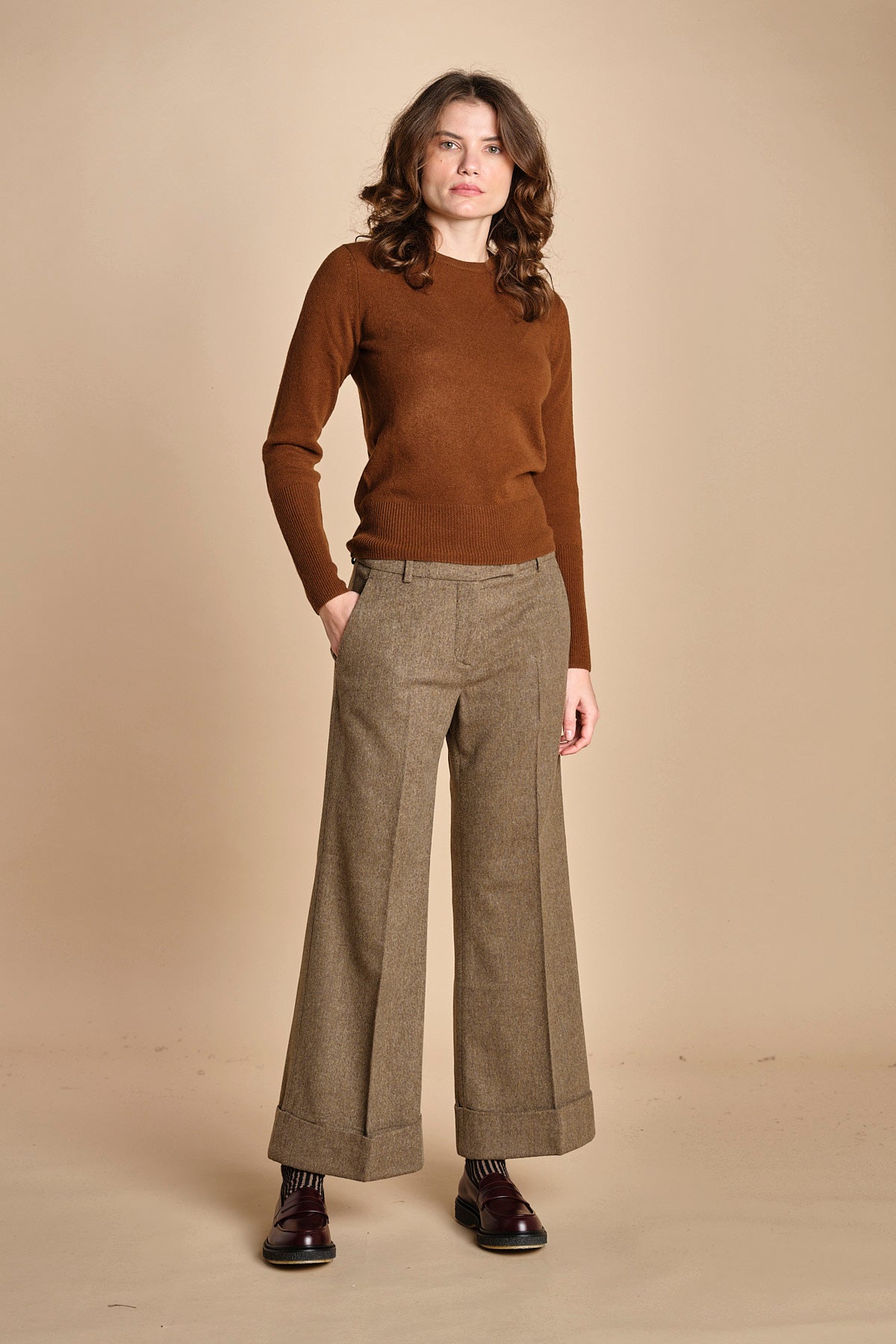 pantalone cropped con risvolto MELODIA 652923 19 quelledue 