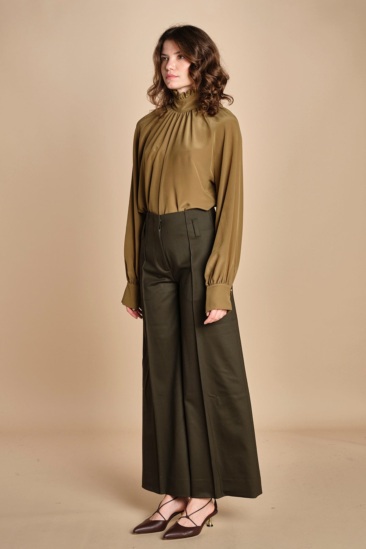 pantalone over con nervature in gabardine ORIANA 540339 44 quelledue 
