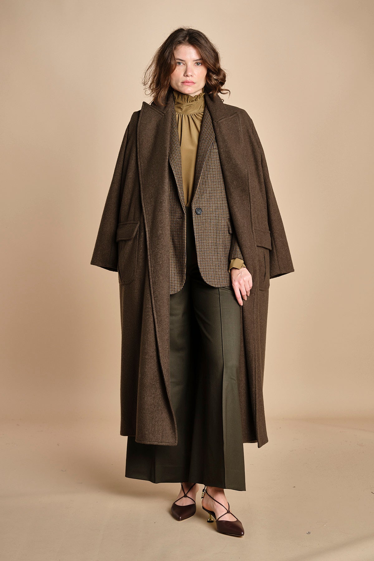 pantalone over con nervature in gabardine ORIANA 540339 44 quelledue 