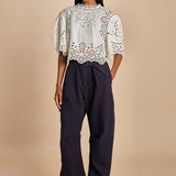 camicia girocollo con fiori intarsiati. LULA 016 WHITE sea ny 