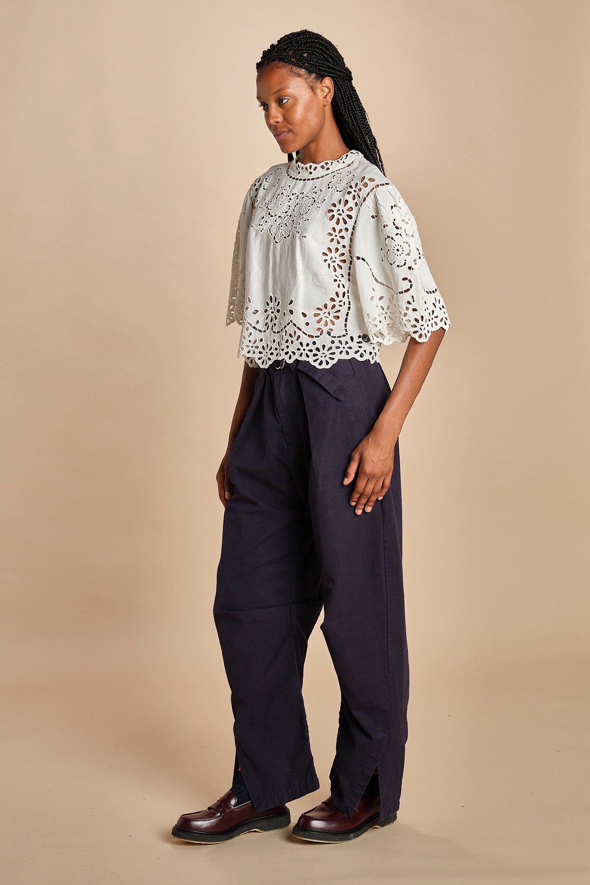 camicia girocollo con fiori intarsiati. LULA 016 WHITE sea ny 