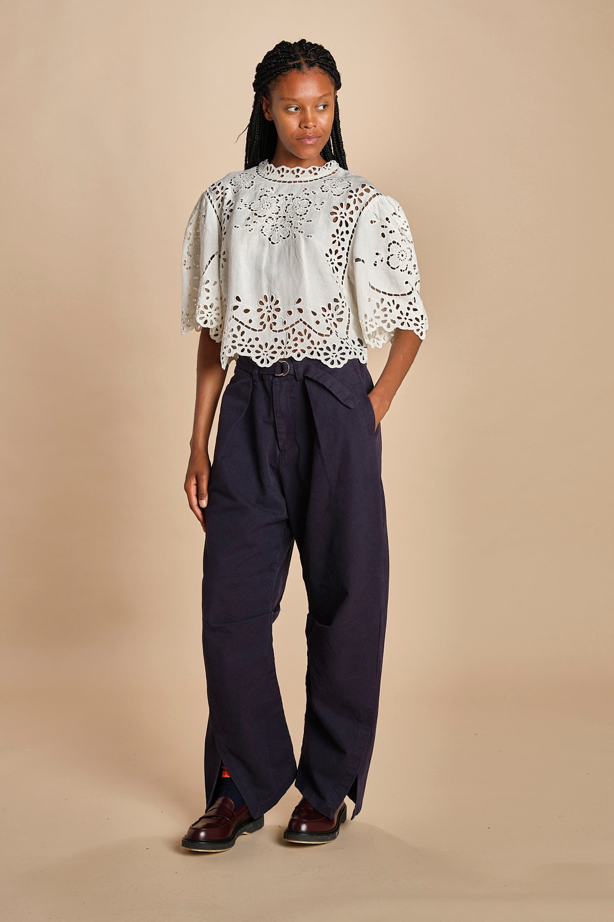camicia girocollo con fiori intarsiati. LULA 016 WHITE sea ny 