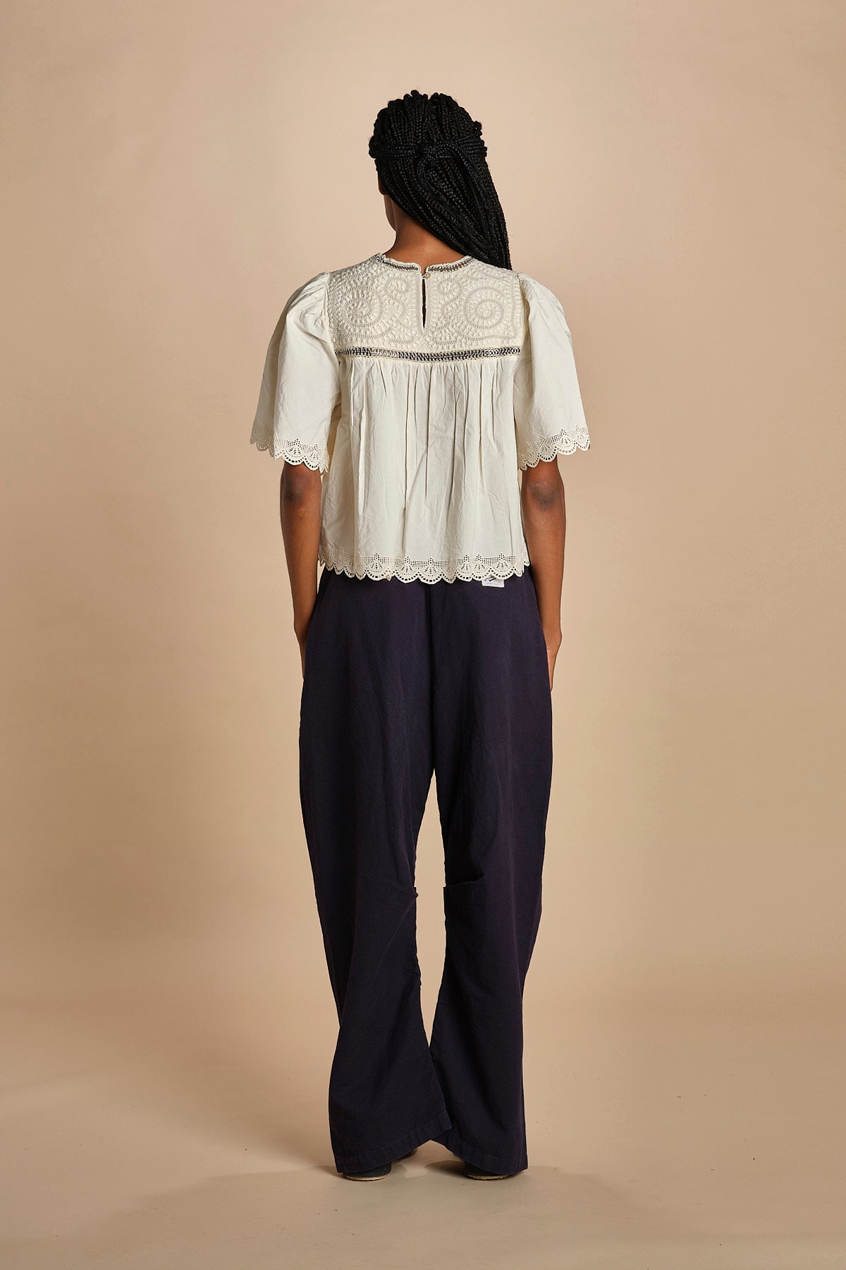 top manica corta con ricami LARISSA 108 CREAM sea ny 