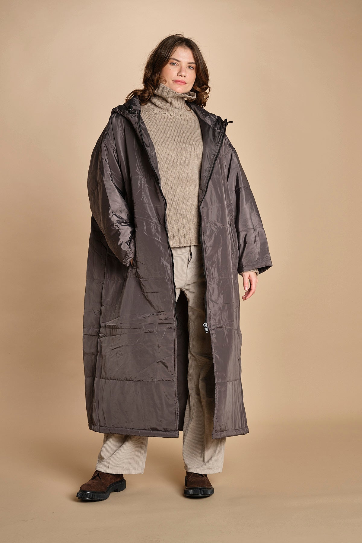 piumino lungo. 90110 ANTRACIT sittingsuit 