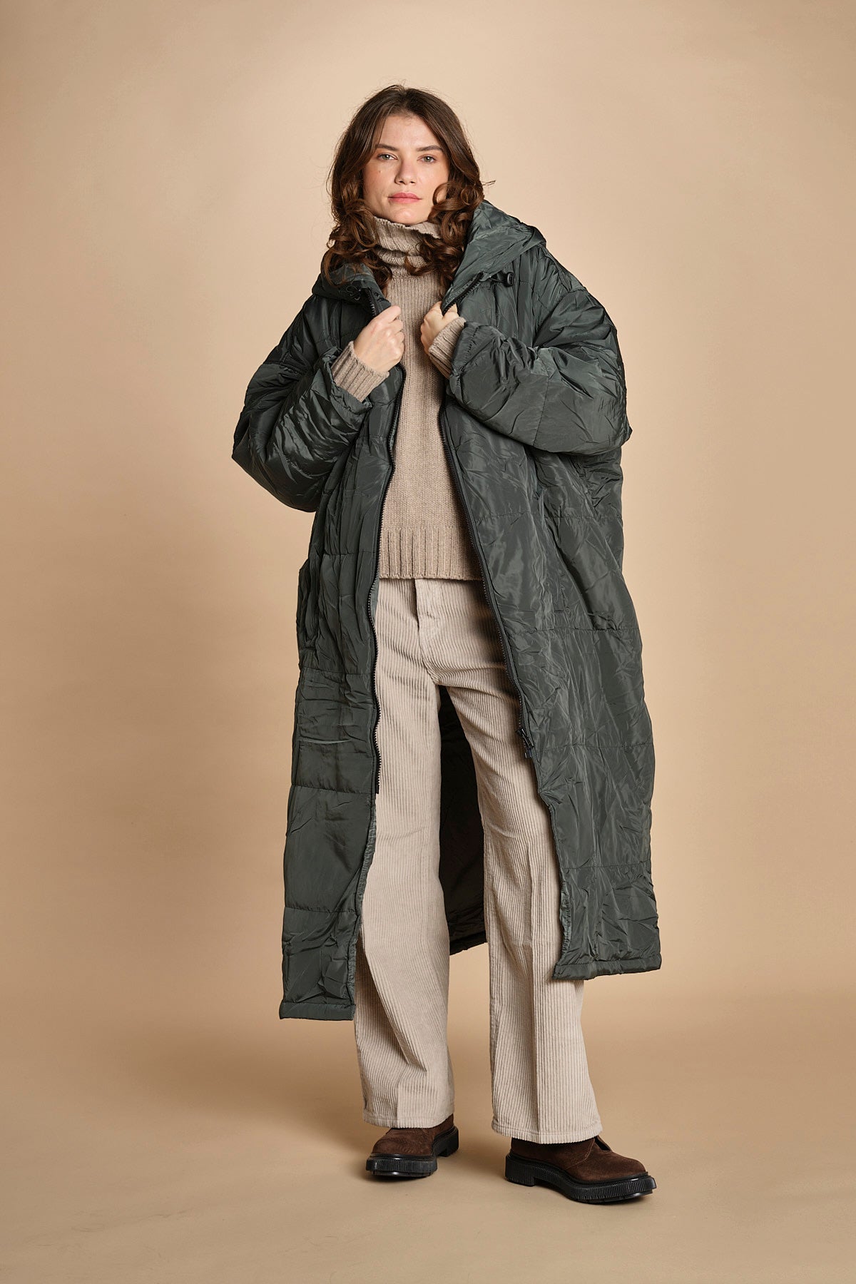 piumino lungo. 90110 FOREST sittingsuit 
