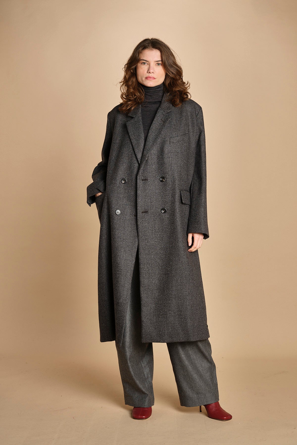 cappotto doppiopetto over. MAN0053 GRI0125W soeur 