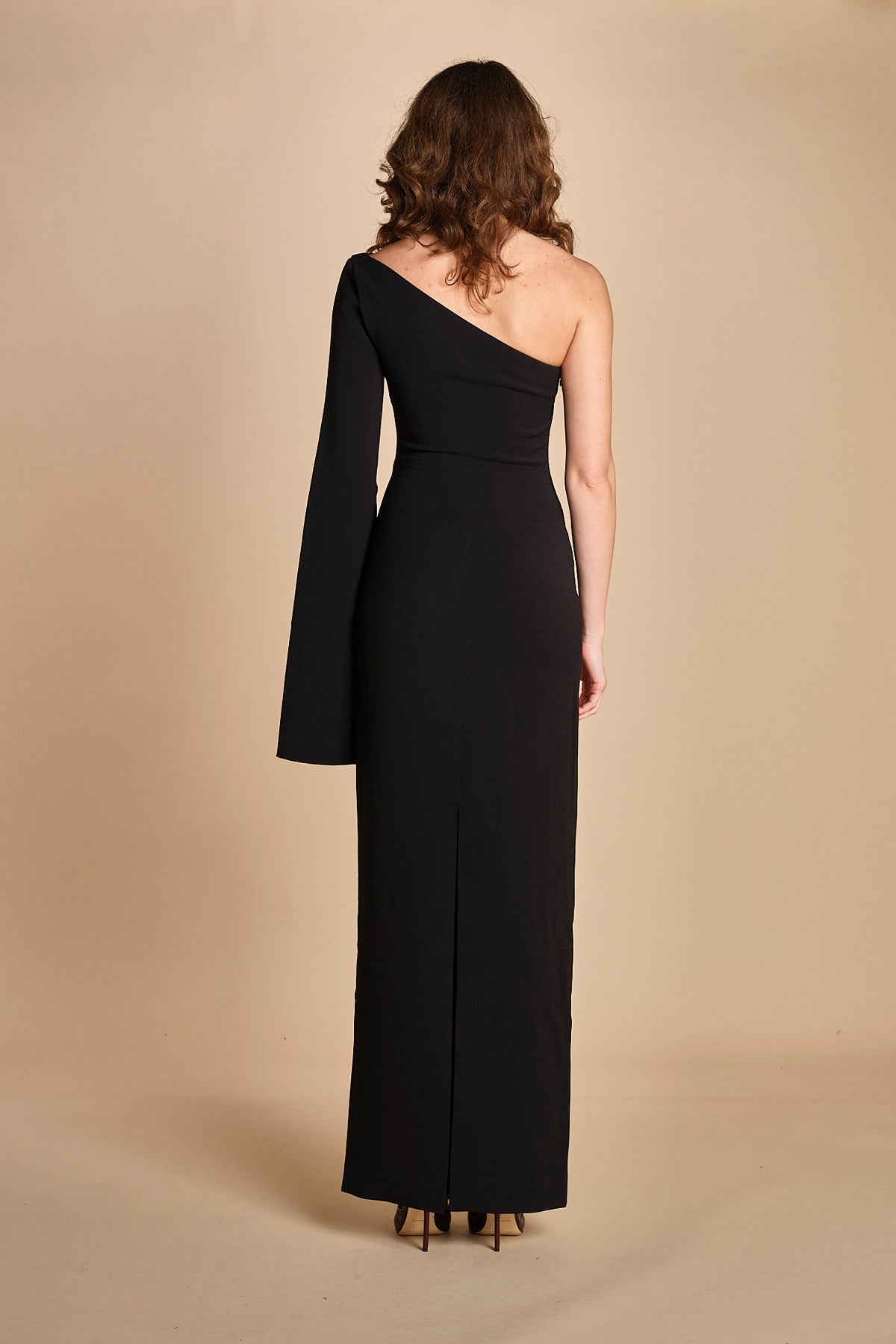 maxidress monospalla con manica a campana ALINA BLACK solace 