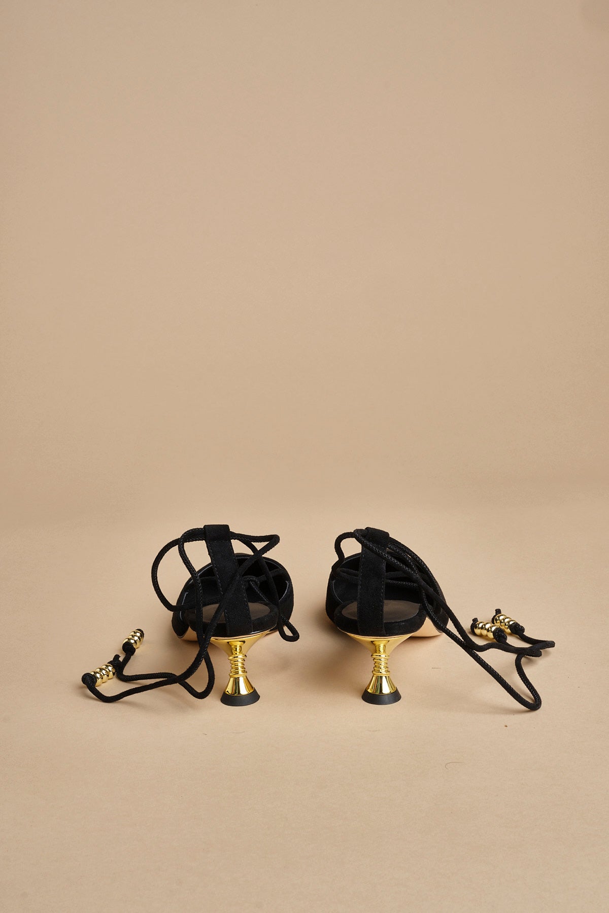 decolté in suede con lacci alla caviglia ODESSA 50 F887SDE BLK studio AMELIA 