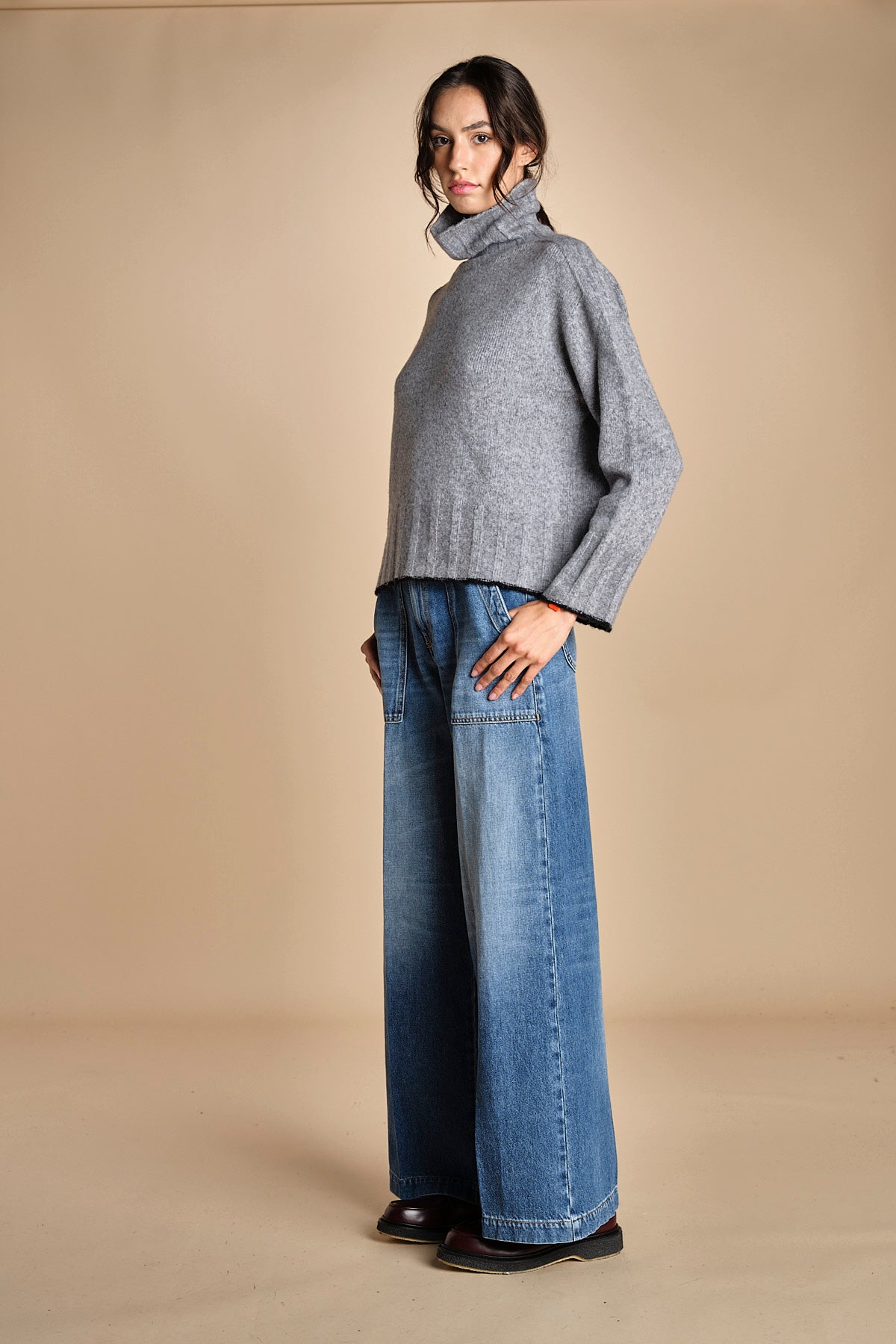 maglia dolcevita over SAMANTHA GRIGIO NERO tenne' 