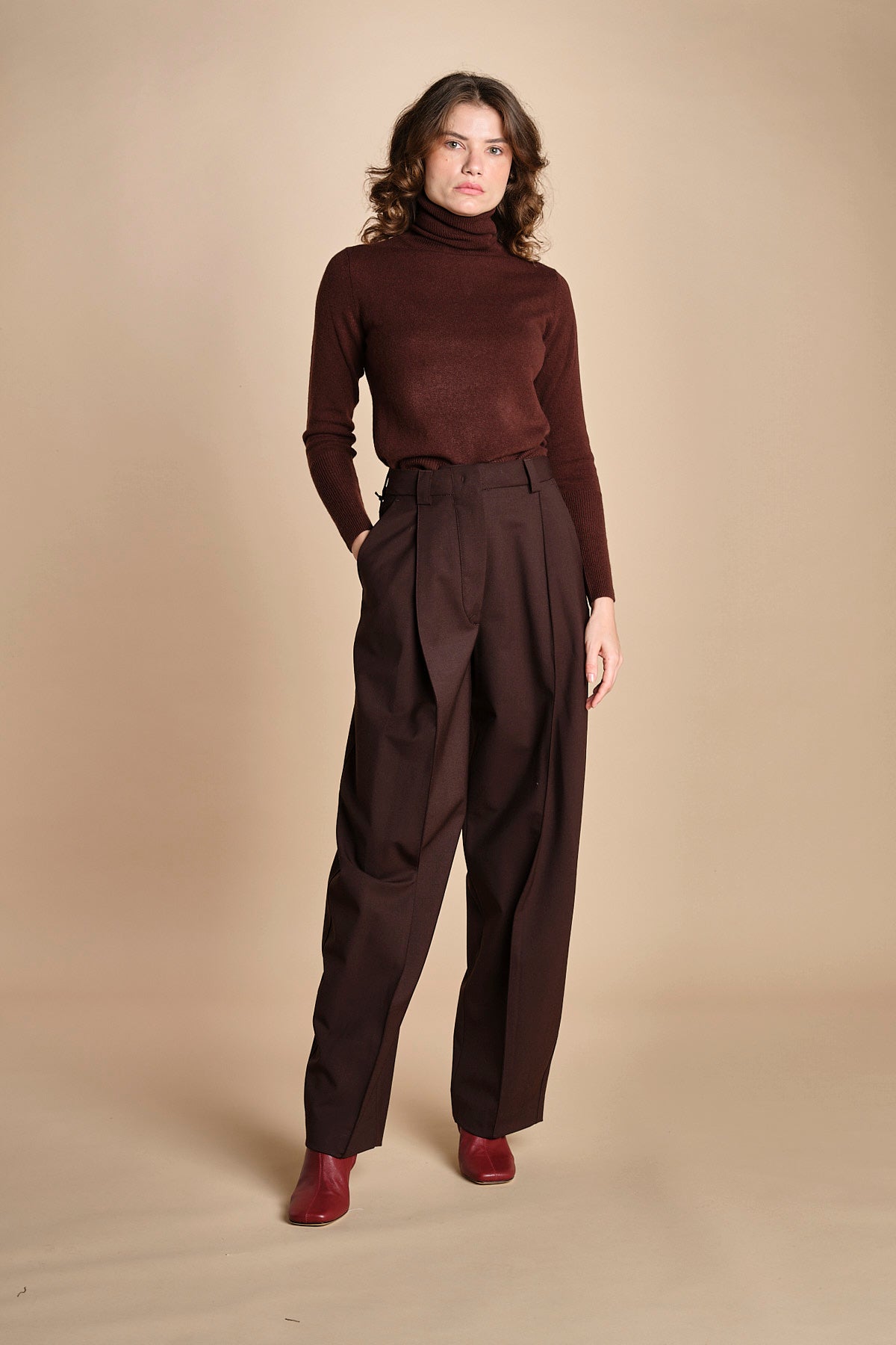 pantalone largo stretto sul fondo CARA TLW03116W0206ABTPB BROWN T0215 the latest 