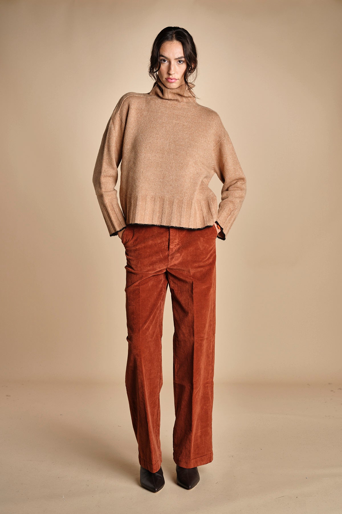 pantalone dritto in fustagno OLIMPIA RUSSETED true avenue 