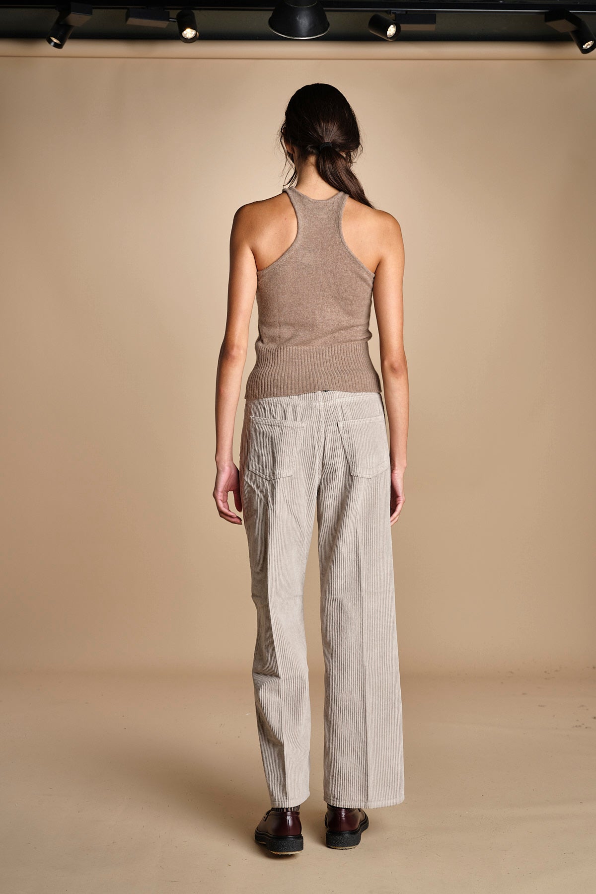 pantalone in velluto cropped ZELDA PEARL GREY true avenue 