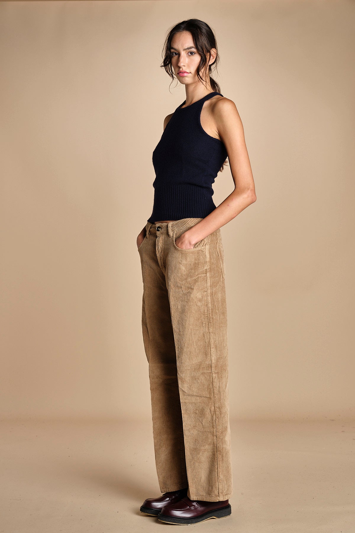 pantalone in velluto cropped ZELDA TOFEE true avenue 