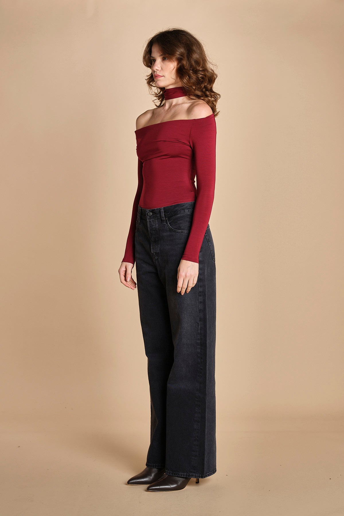 body manica lunga con spalle scoperte DRUNK BURGUNDY undress code 