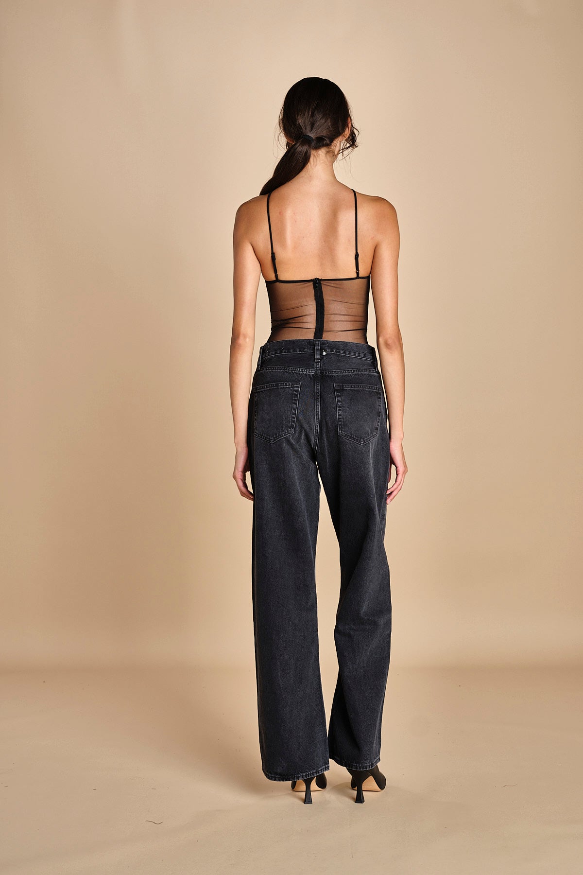 LUNA BODYSUIT body con spalline arricciate davanti e tulle sul retro LUNA BLACK undress code 