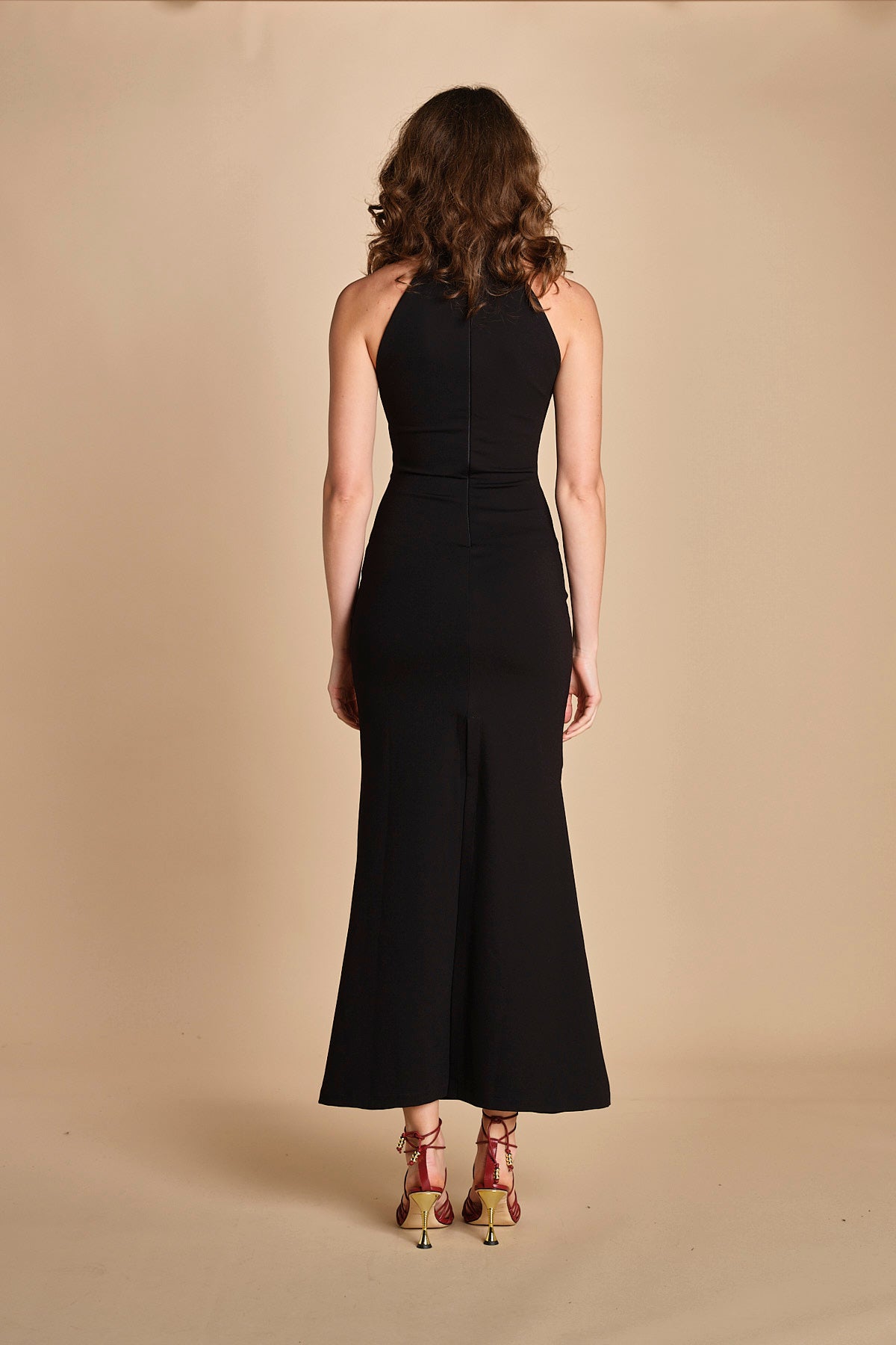 abito lungo con scollo americana MY TYPE BLACK undress code 