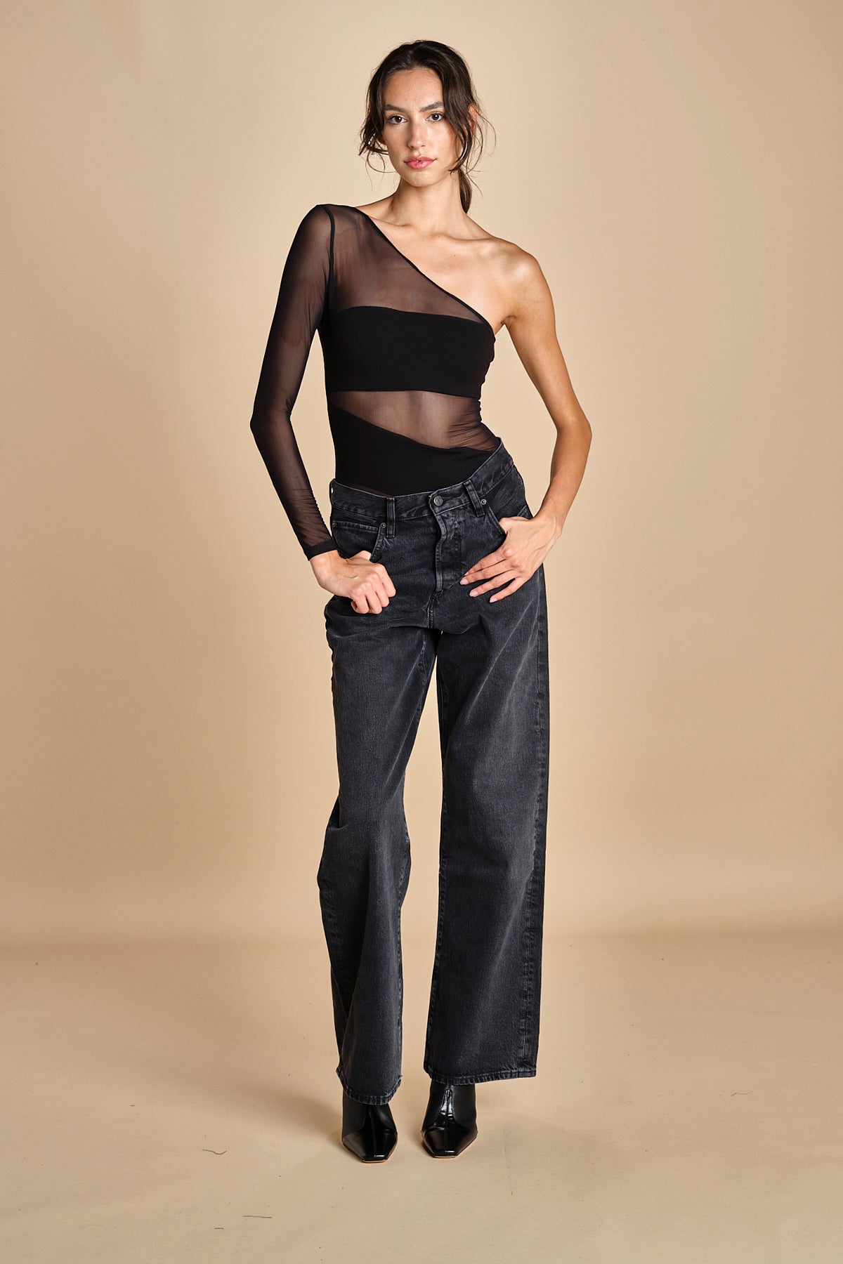body monospalla in jersey e tulle SEX AND THE CITY BLACK undress code 