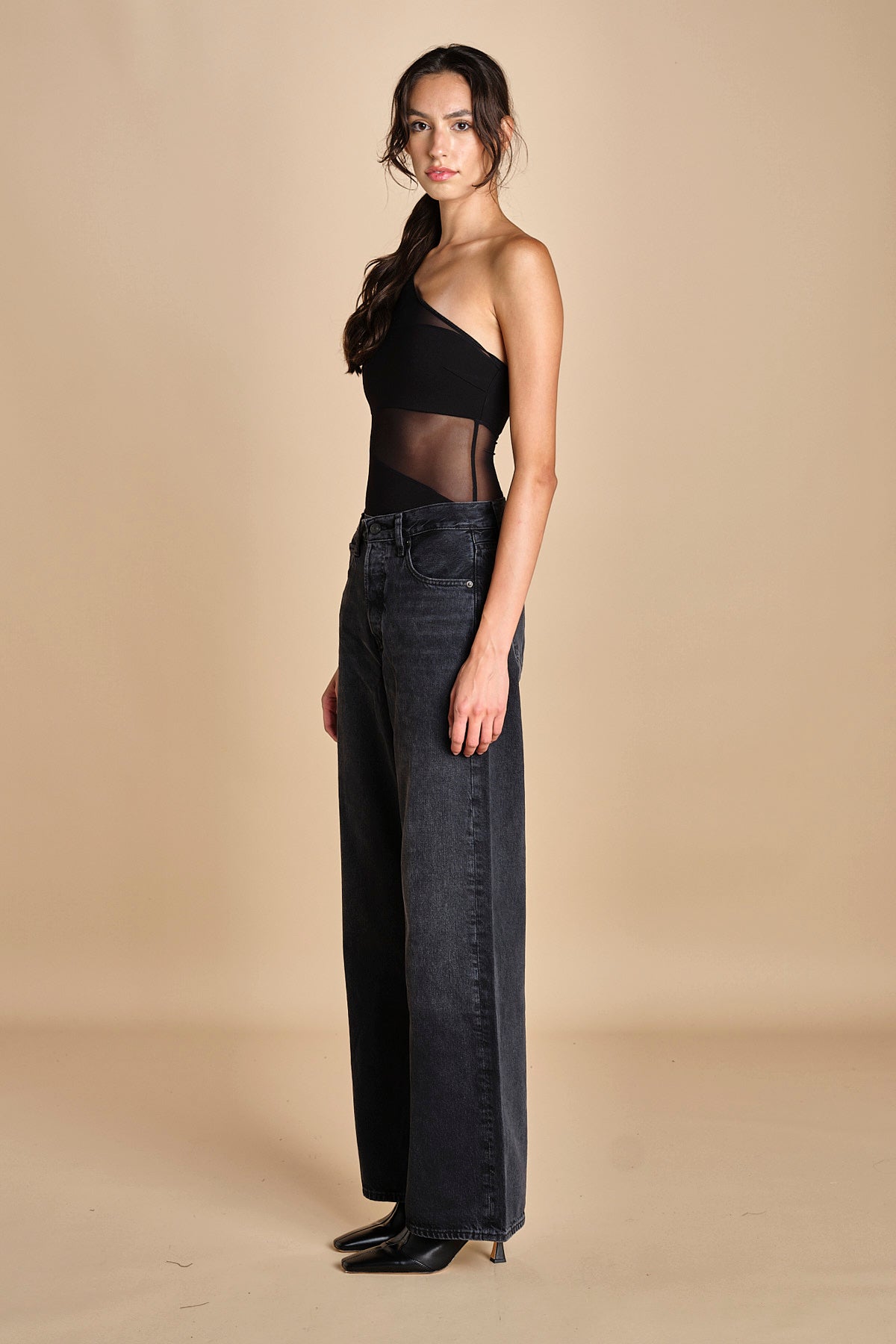 body monospalla in jersey e tulle SEX AND THE CITY BLACK undress code 
