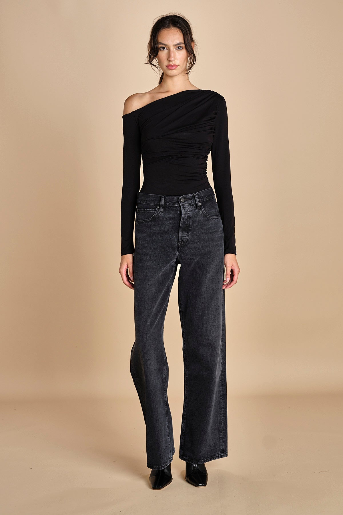 body in jersey con scollo asimmetrico SWEETEST THING BLACK undress code 