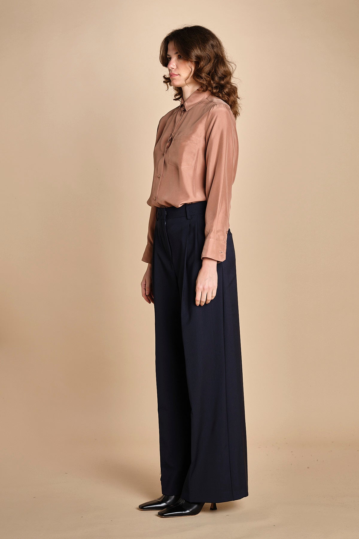 pantalone con pinces tela lana ADELFI 2525136072600 001 weekend maxmara 