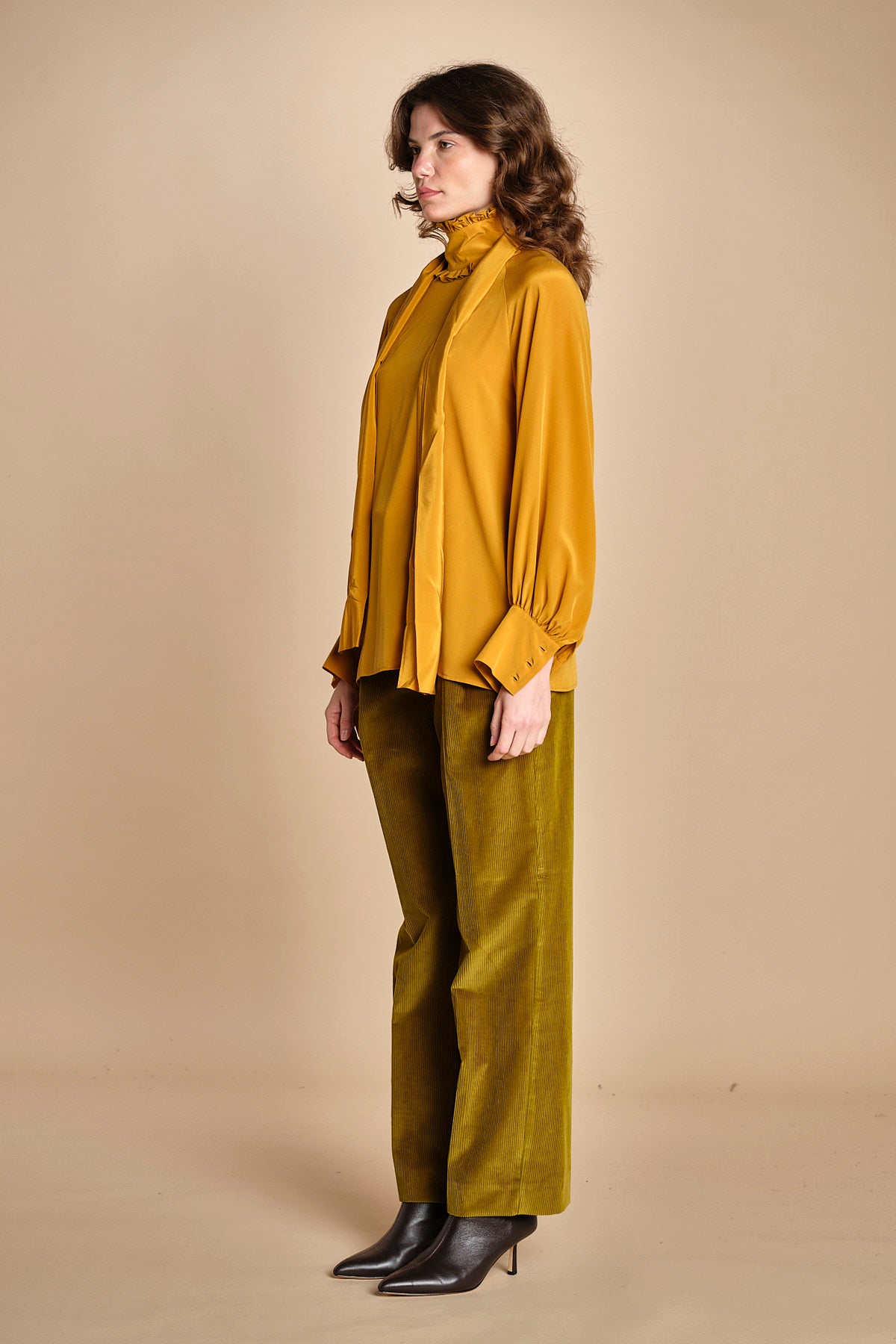 camicia collo alto con rouches GUIDO 2525116036600 012 weekend maxmara 