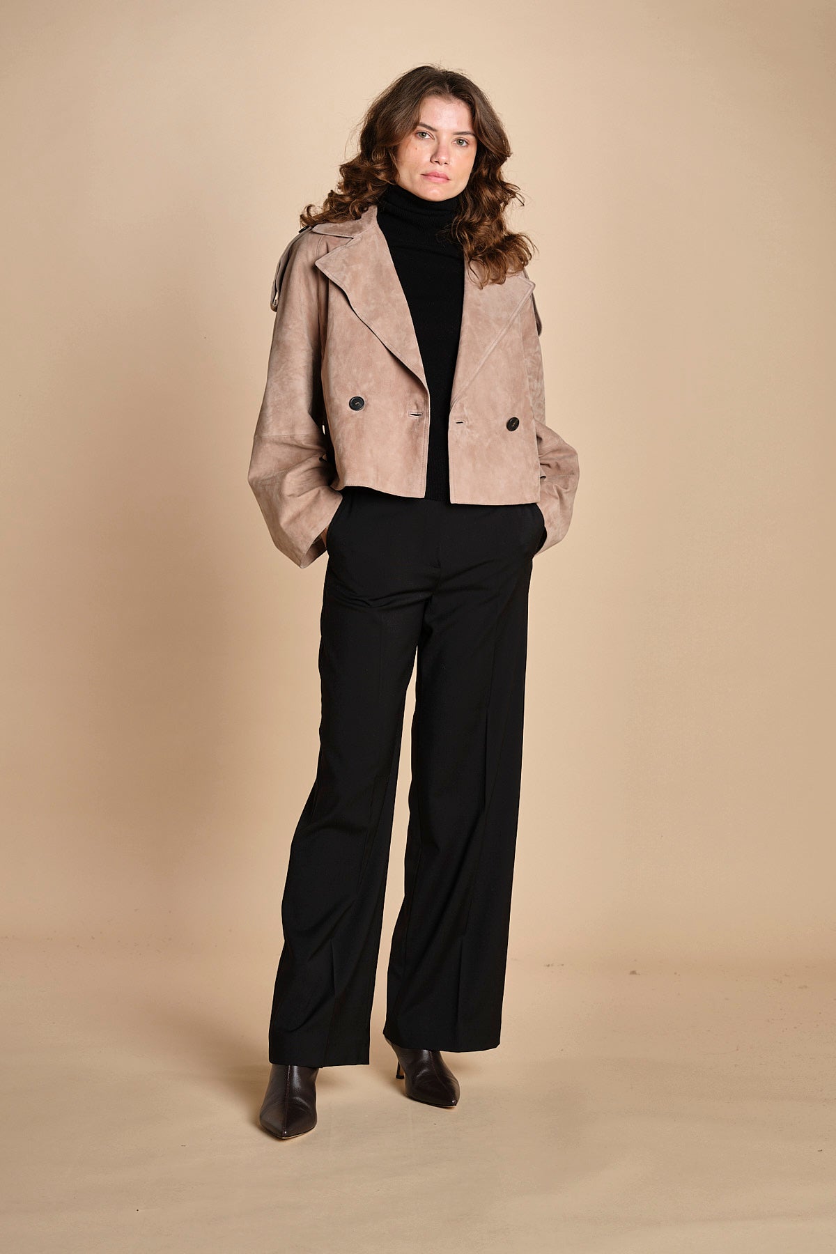 peacoat camoscio MAGA 2525446061600 001 weekend maxmara 