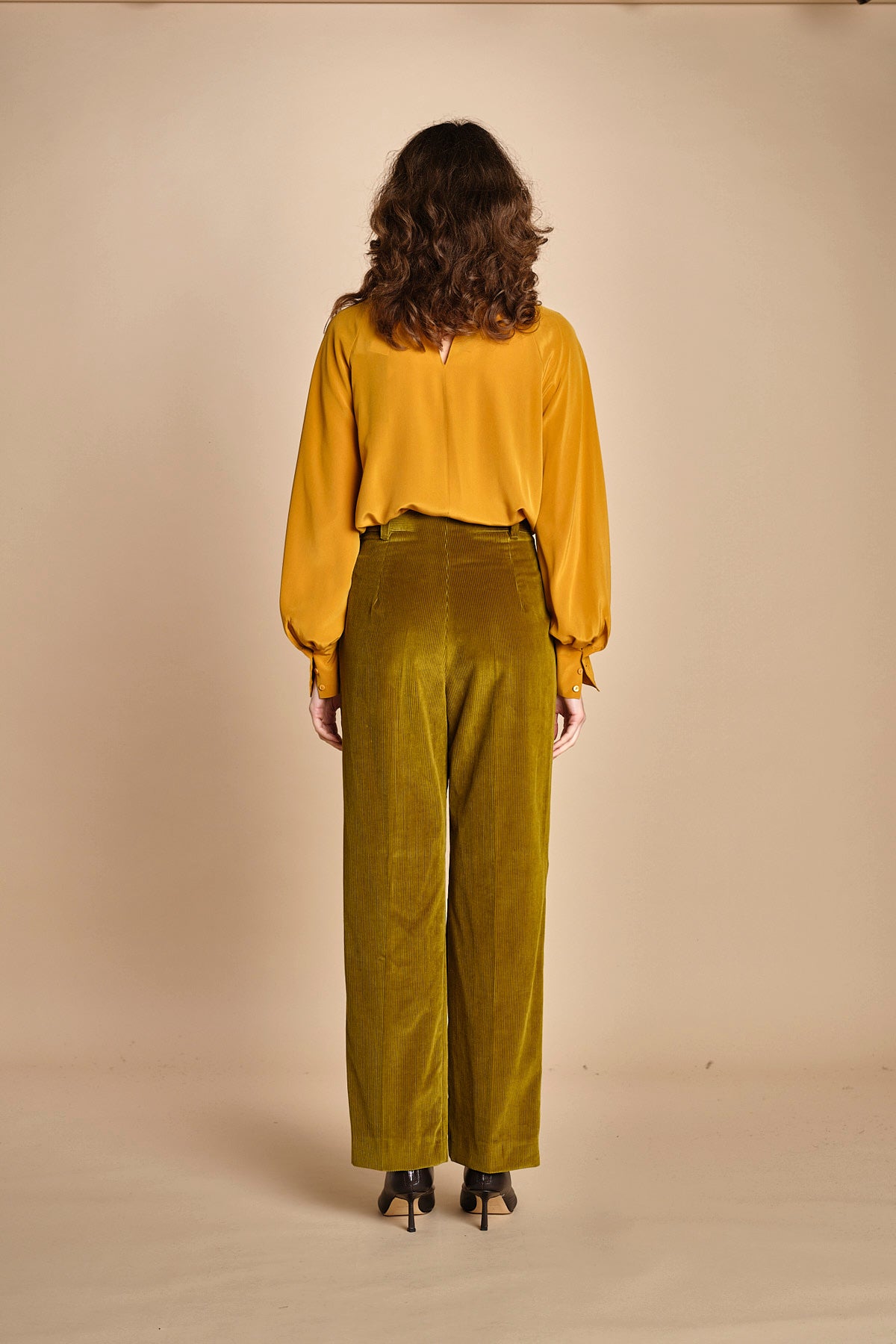 pantaloni in velluto con pinces ORDINE 2525136036600 024 weekend maxmara 