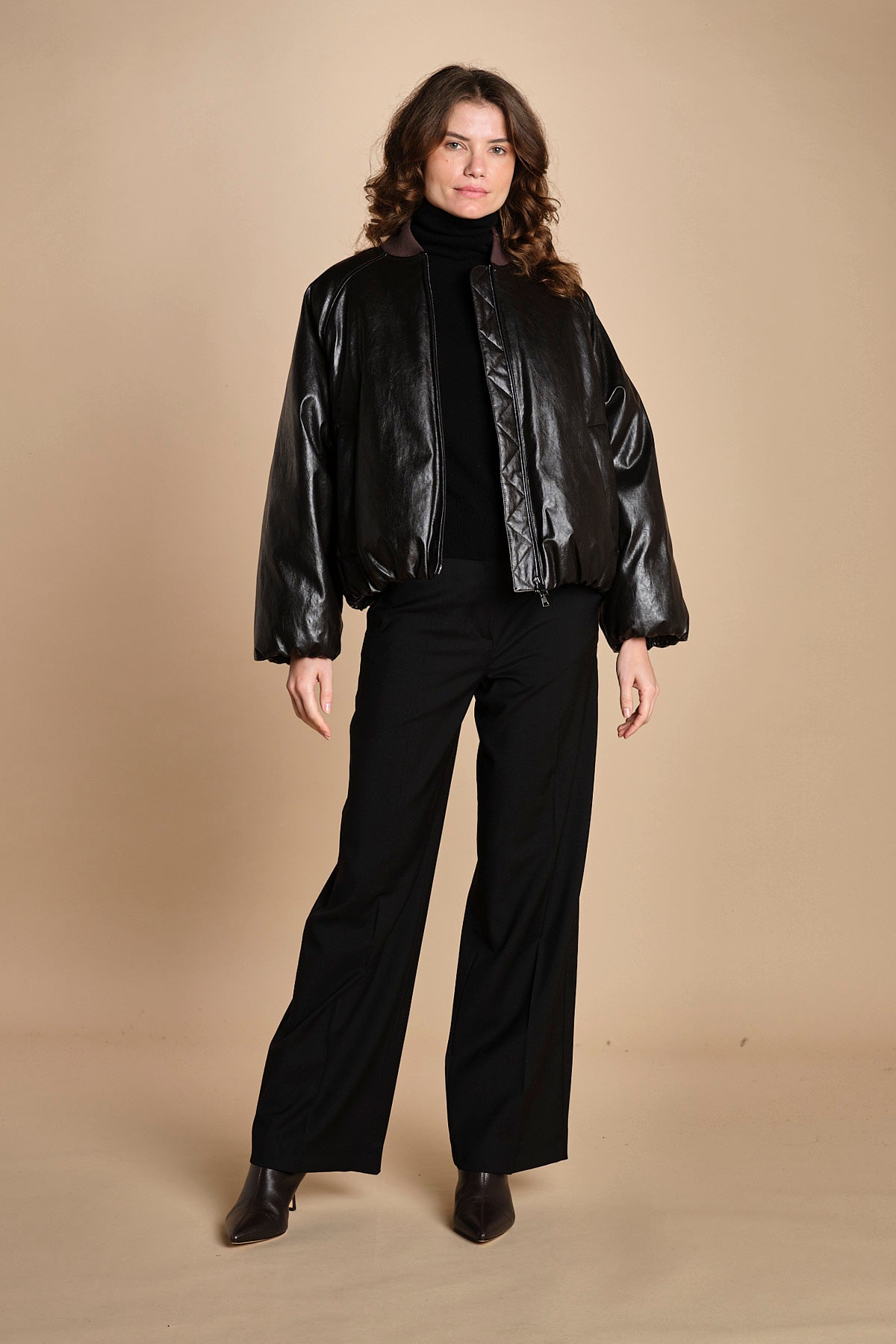 bomber in ecopelle POTENTE 2525486042600 001 weekend maxmara 