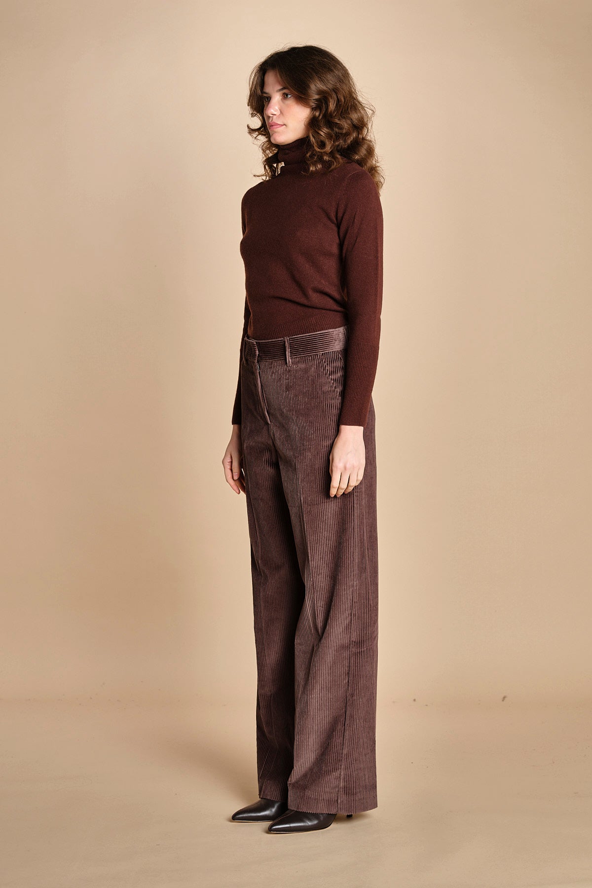 pantalone diritto in velluto rocciatore TANIA 2525136092600 015 weekend maxmara 