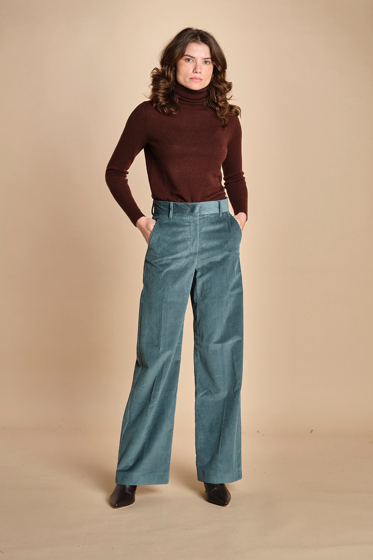 pantalone diritto in velluto rocciatore TANIA 2525136092600 017 weekend maxmara 