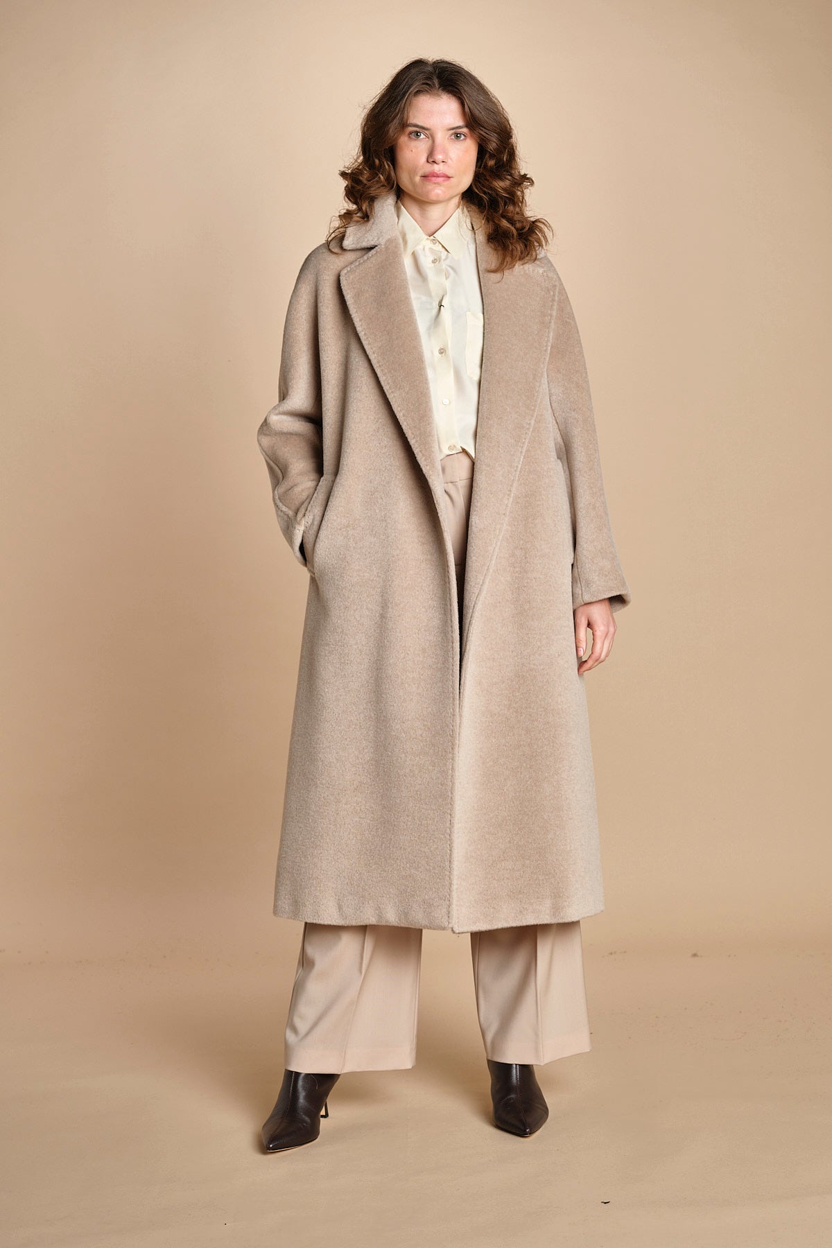 cappotto vestaglia in alpaca TEMPERA 2525016082600 004 weekend maxmara 