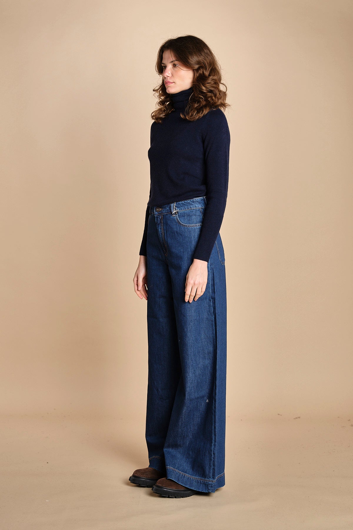 denim over VEGA 2525186061600 001 weekend maxmara 