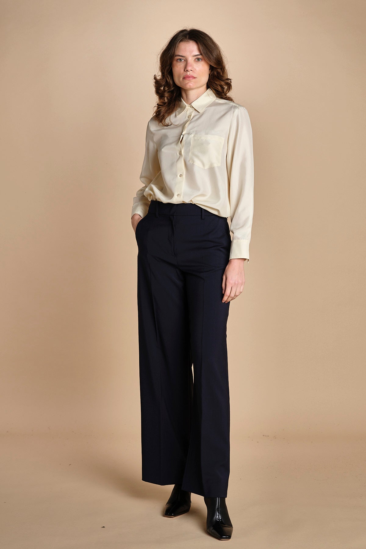 pantalone palazzo fresco lana VISIVO 2525136031600 001 weekend maxmara 