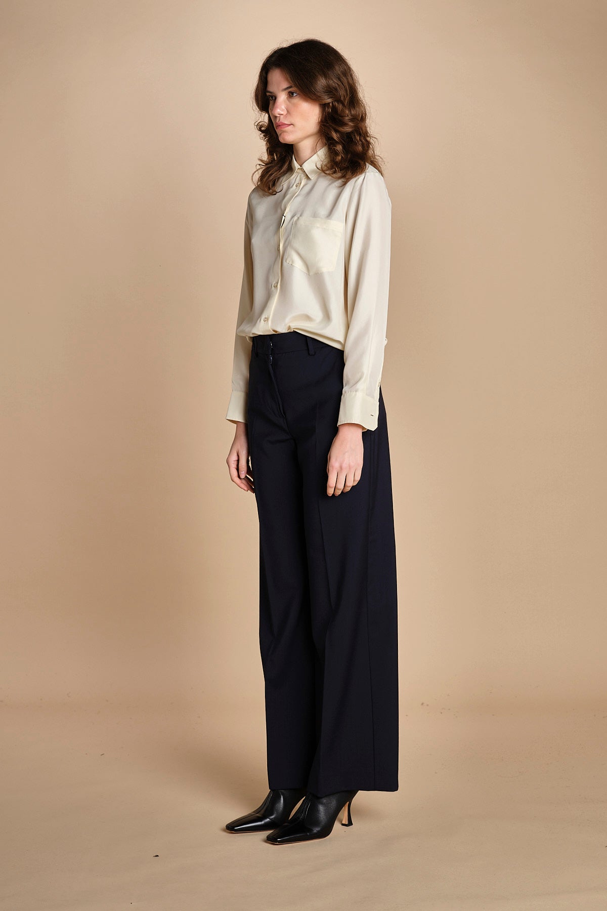 pantalone palazzo fresco lana VISIVO 2525136031600 001 weekend maxmara 