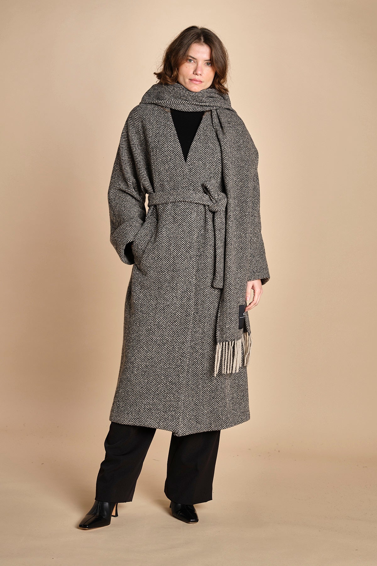 cappotto spinato con sciarpa ZENICA  2525016042600 002 weekend maxmara 