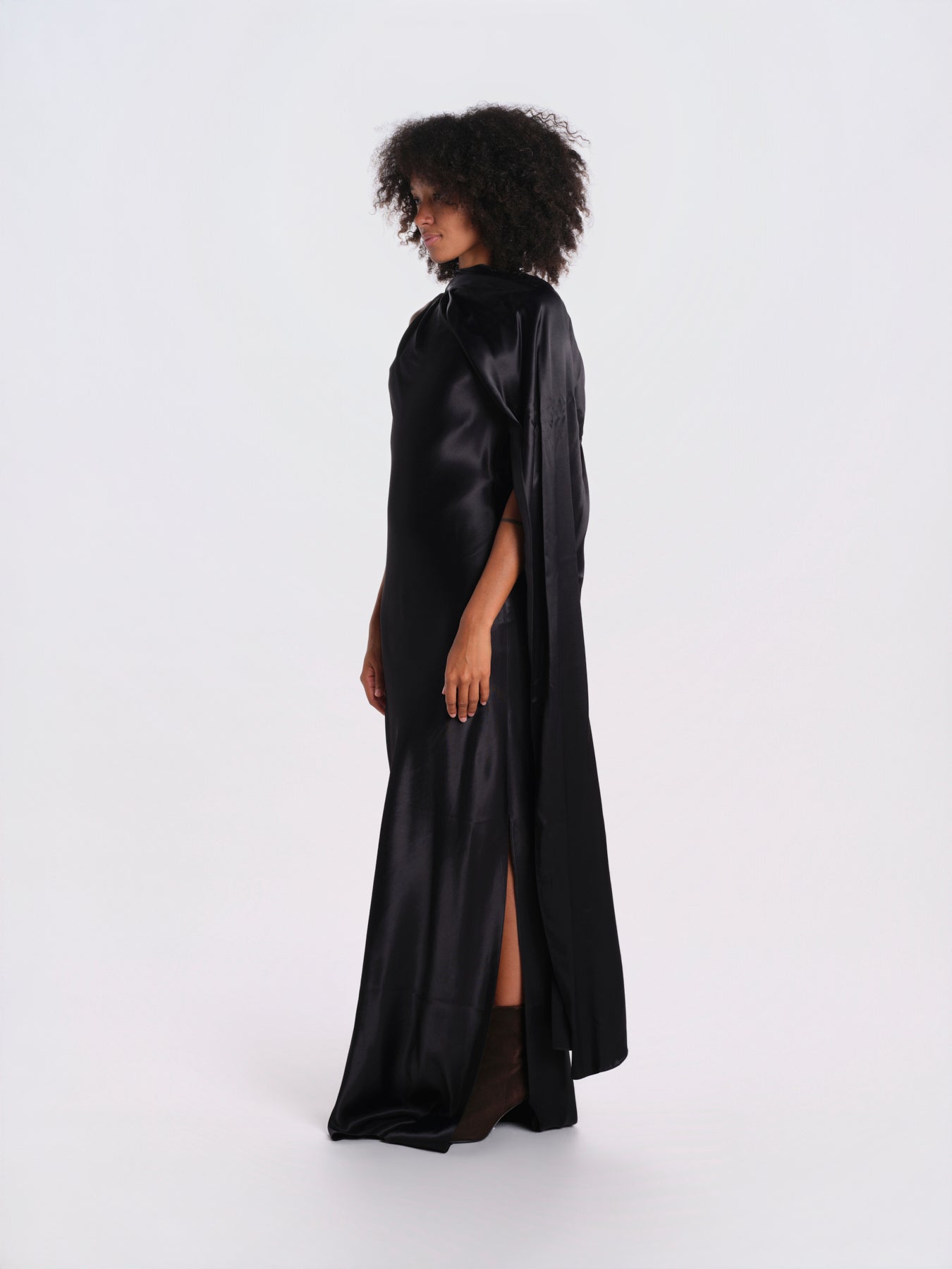  64-3308-126 BLACK access 