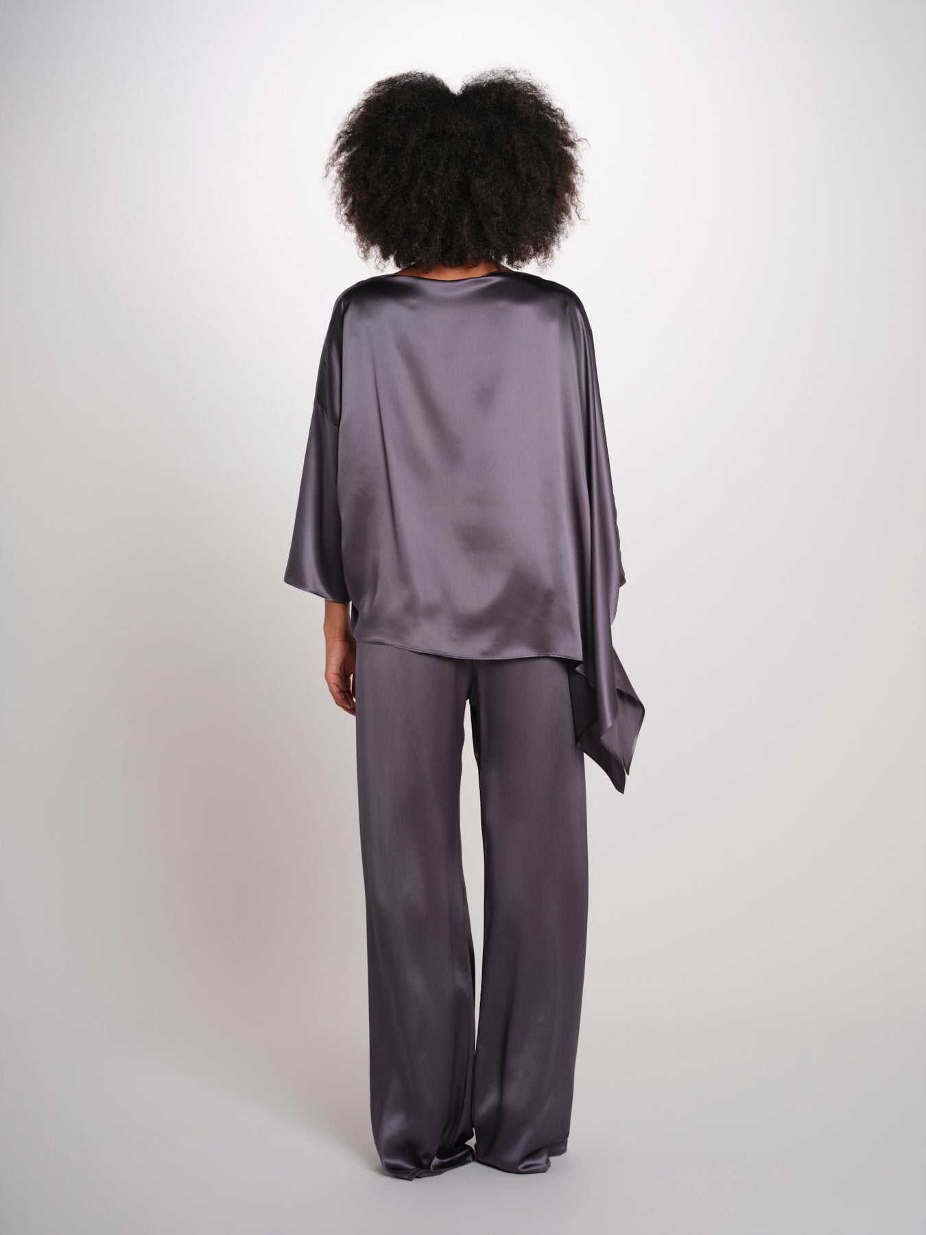  V2881 GREY dusan 