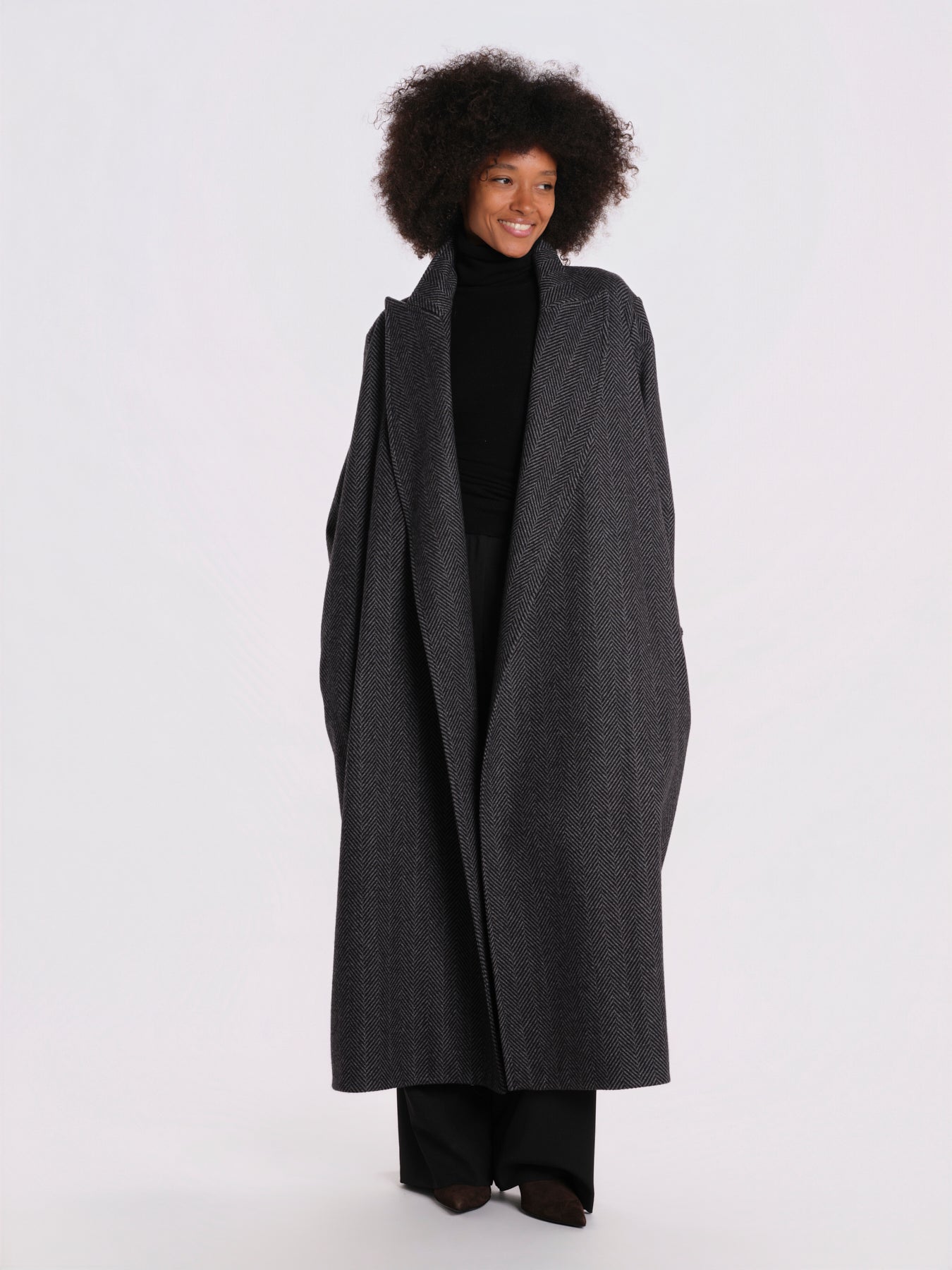 cappotto lungo spigato V5955 5559 dusan 