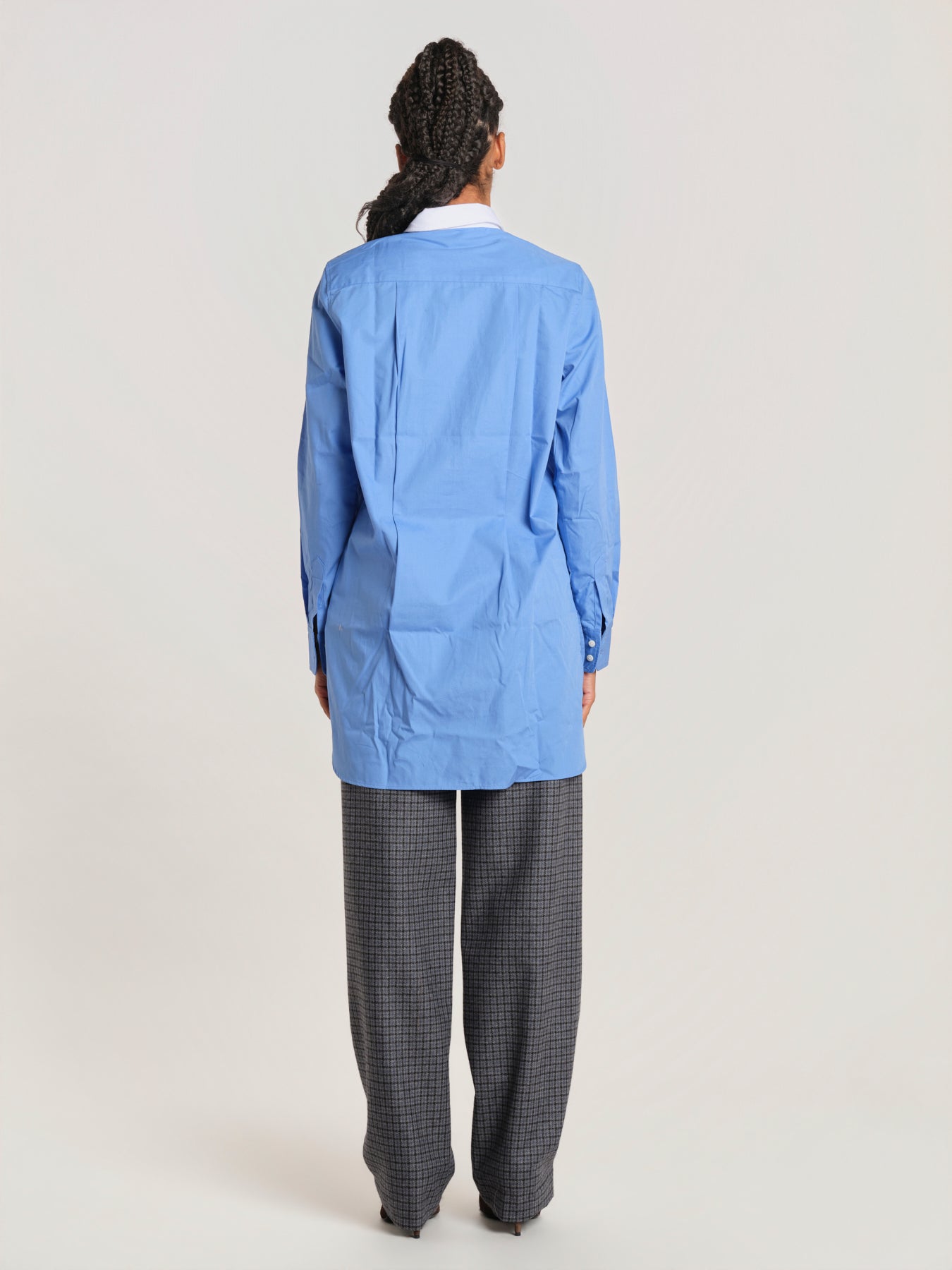  17T039CO 742 ines de la fressange 